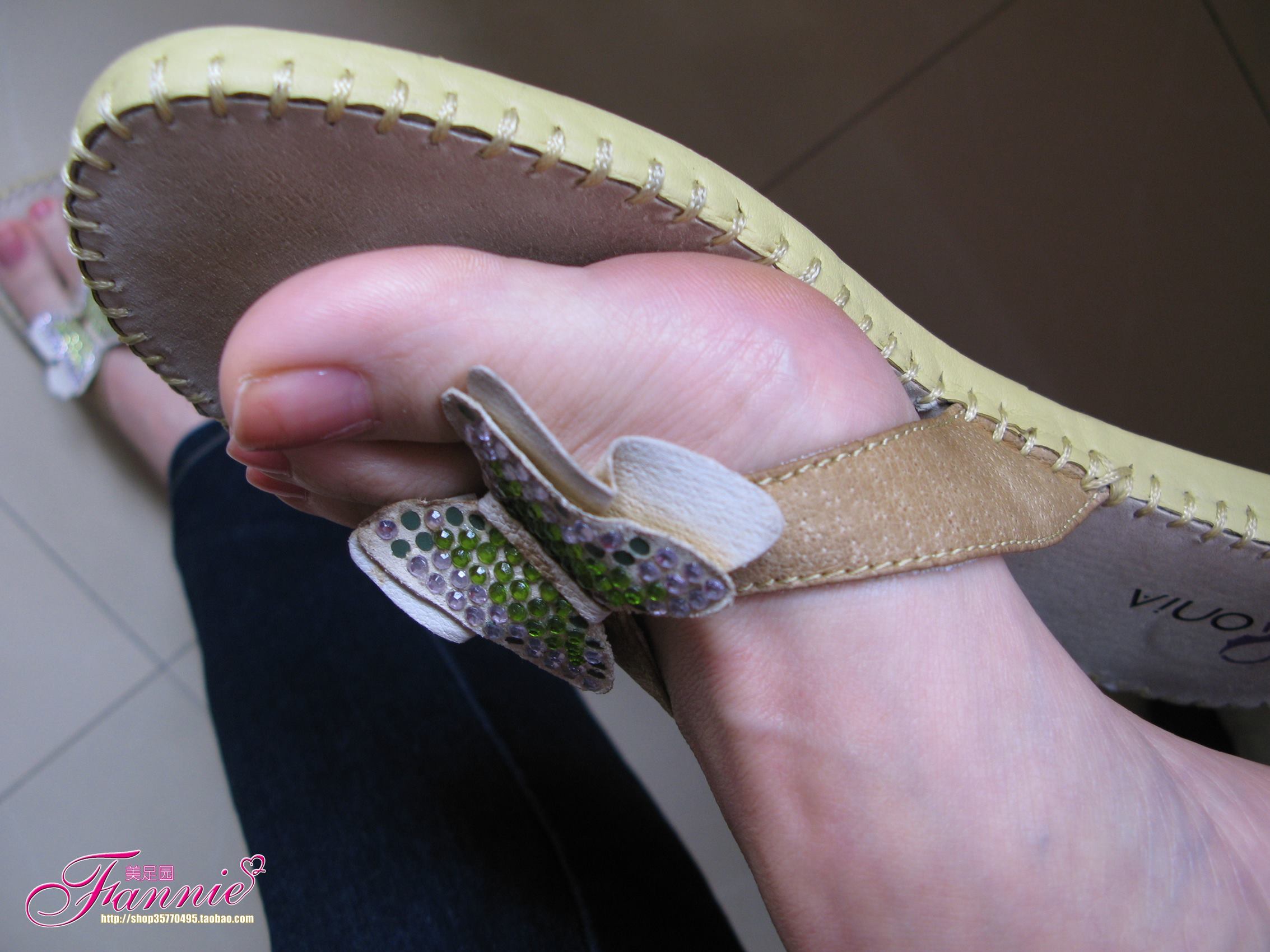 Fannie芬妮每足园 No.383 秋韵偶拾之蝶舞[45P/108MB]