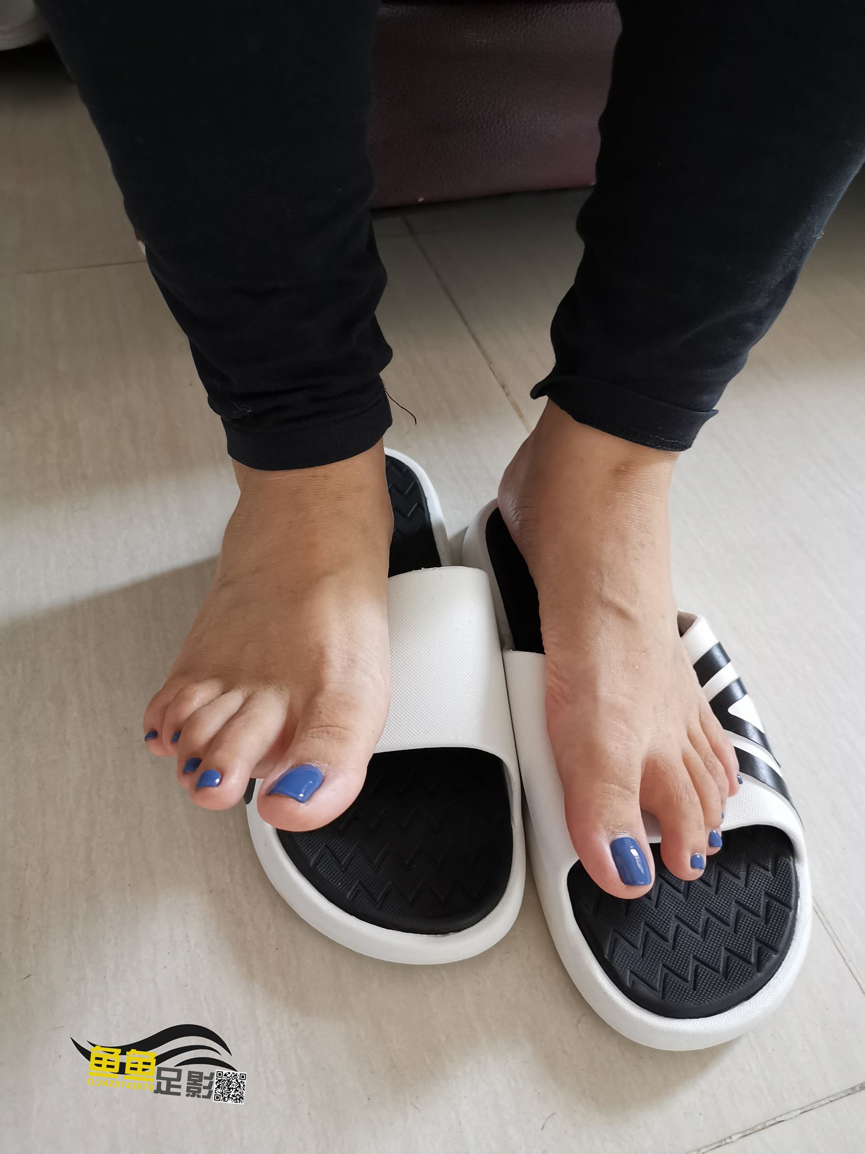 鱼鱼足影@066-第66期：尼尼与嘟嘟[193P/942MB]