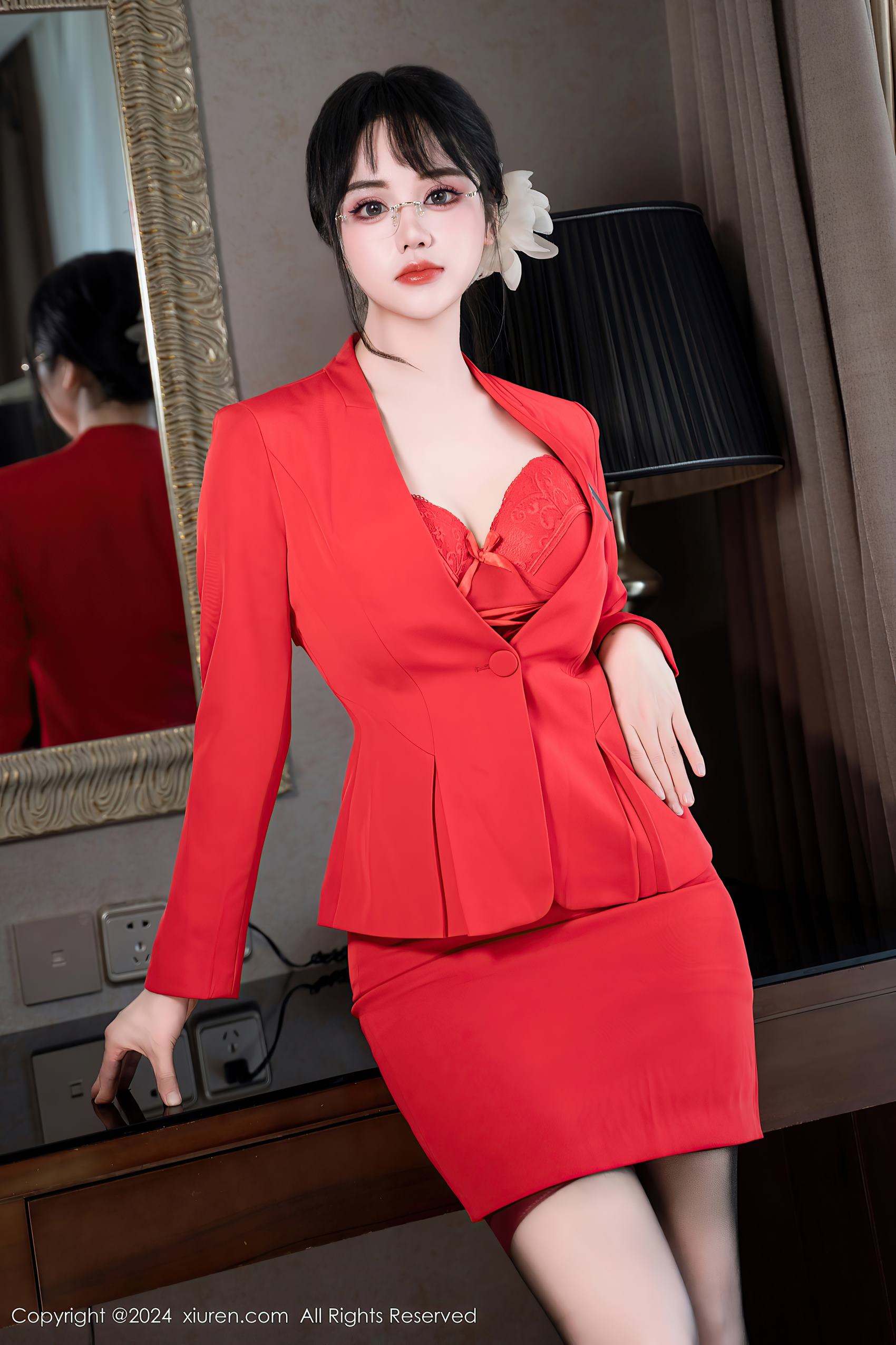 [Xiuren秀人网]2024.04.09 NO.8360 汐汐爱吃草莓[60+1P/595MB]