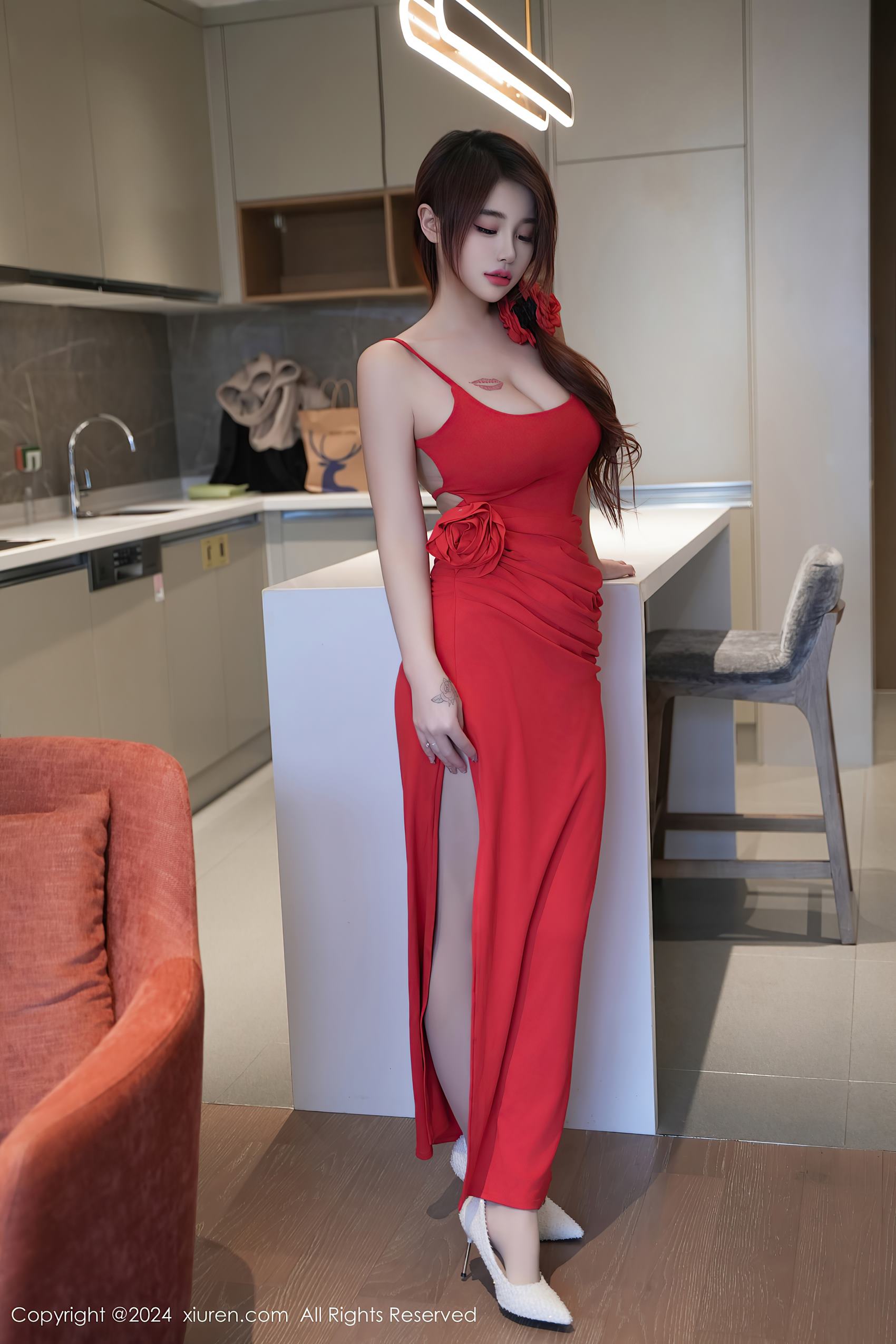 [Xiuren秀人网]2024.03.29 NO.8313 美七 Mia[82+1P/666MB]