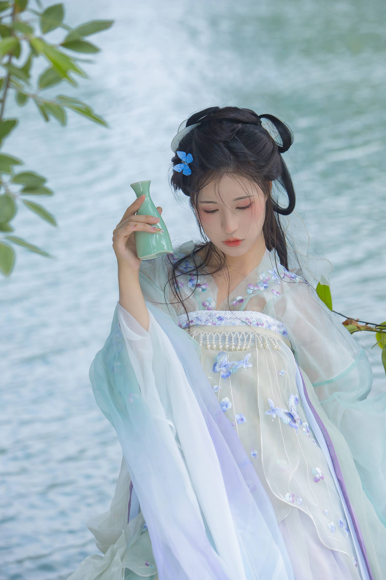 [YITUYU艺图语]2022.10.17 惊鸿客 努力搬砖的双翮[21+1P/341MB]