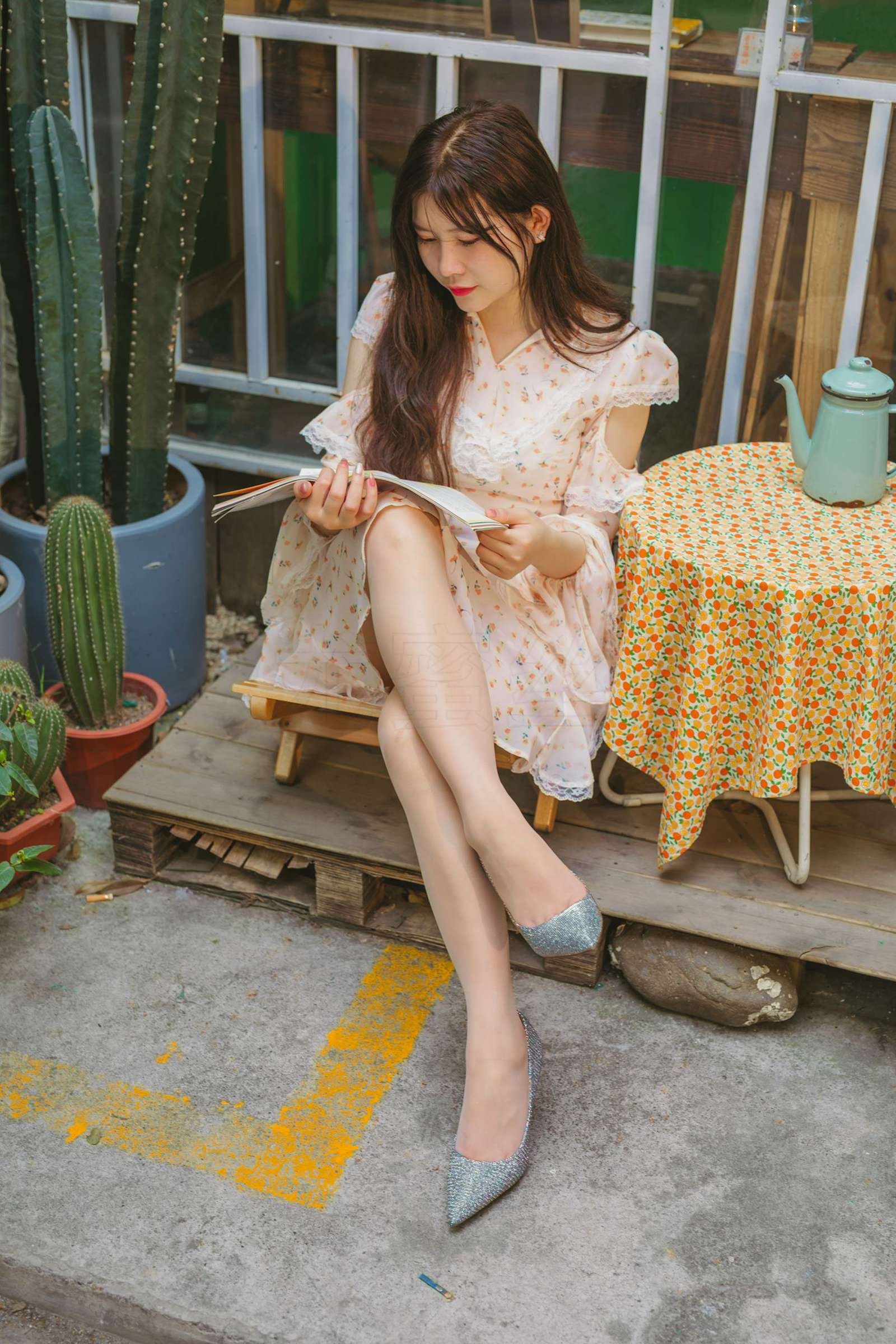 尤蜜丝 NO.047 穿搭推广展示图集 清纯[36P/232MB]