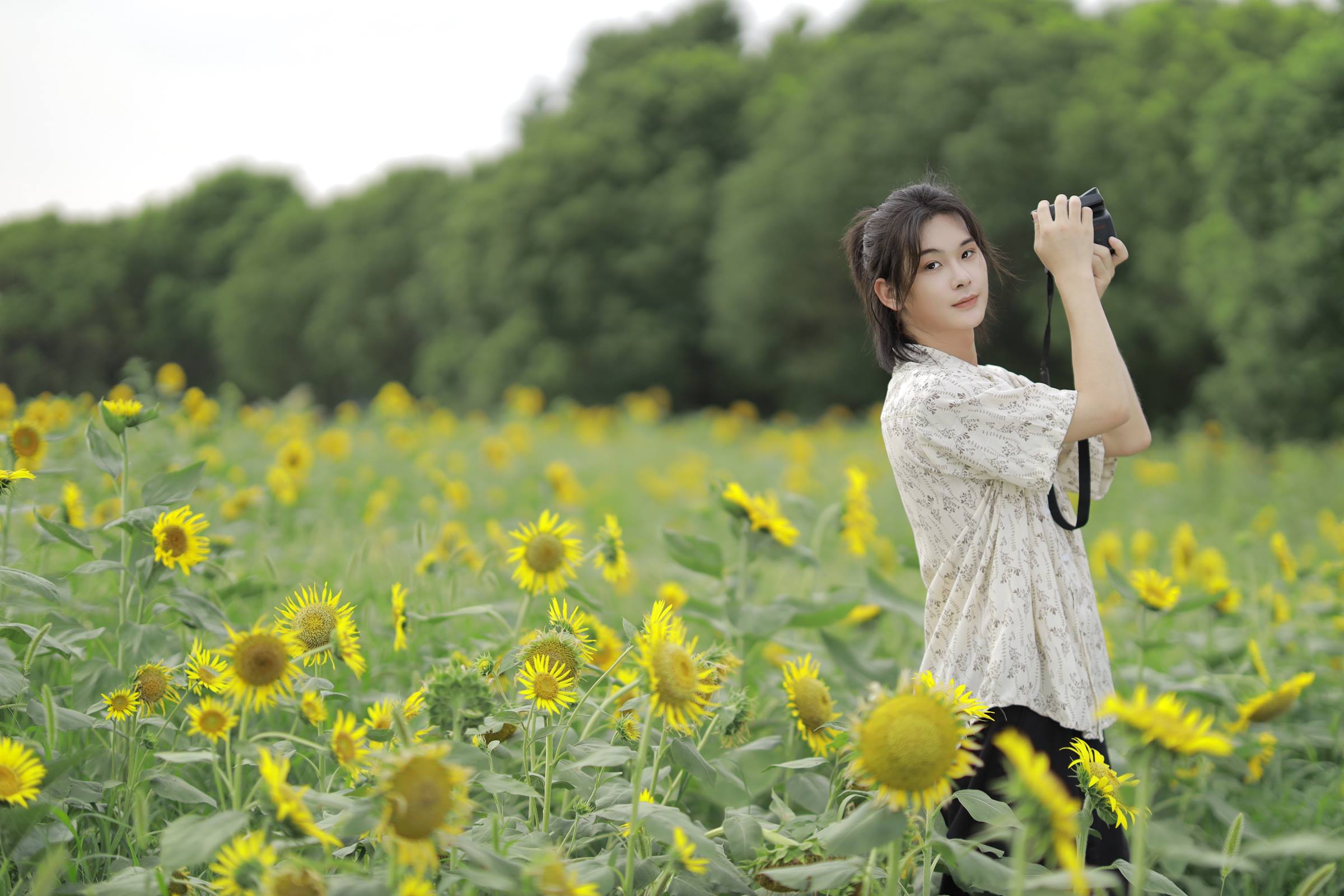 [YITUYU艺图语]2022.10.23 向日葵少年 喻喻喻喻幸[21+1P/181MB]