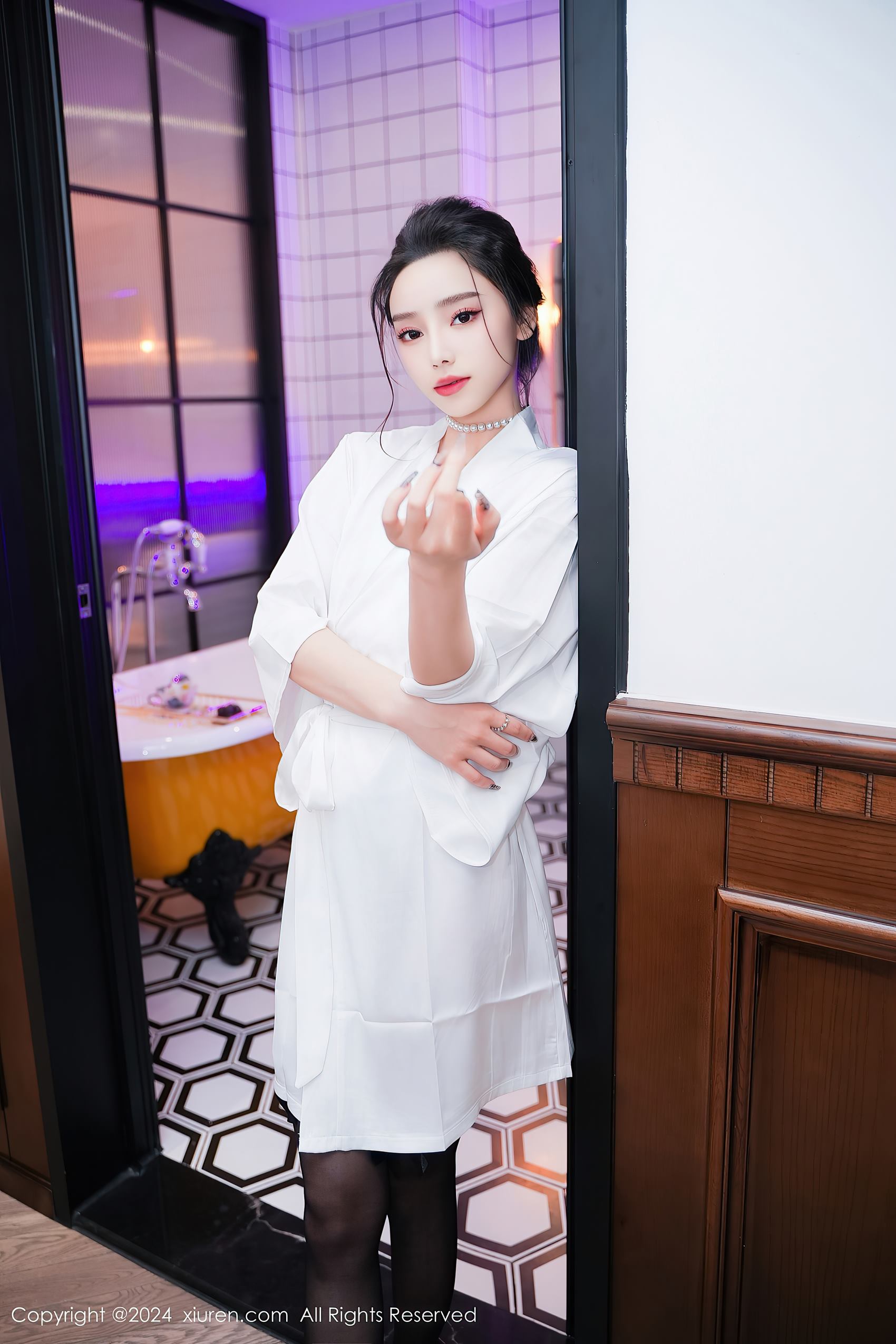 [Xiuren秀人网]2024.03.25 NO.8283 苏曼兮[84+1P/787MB]