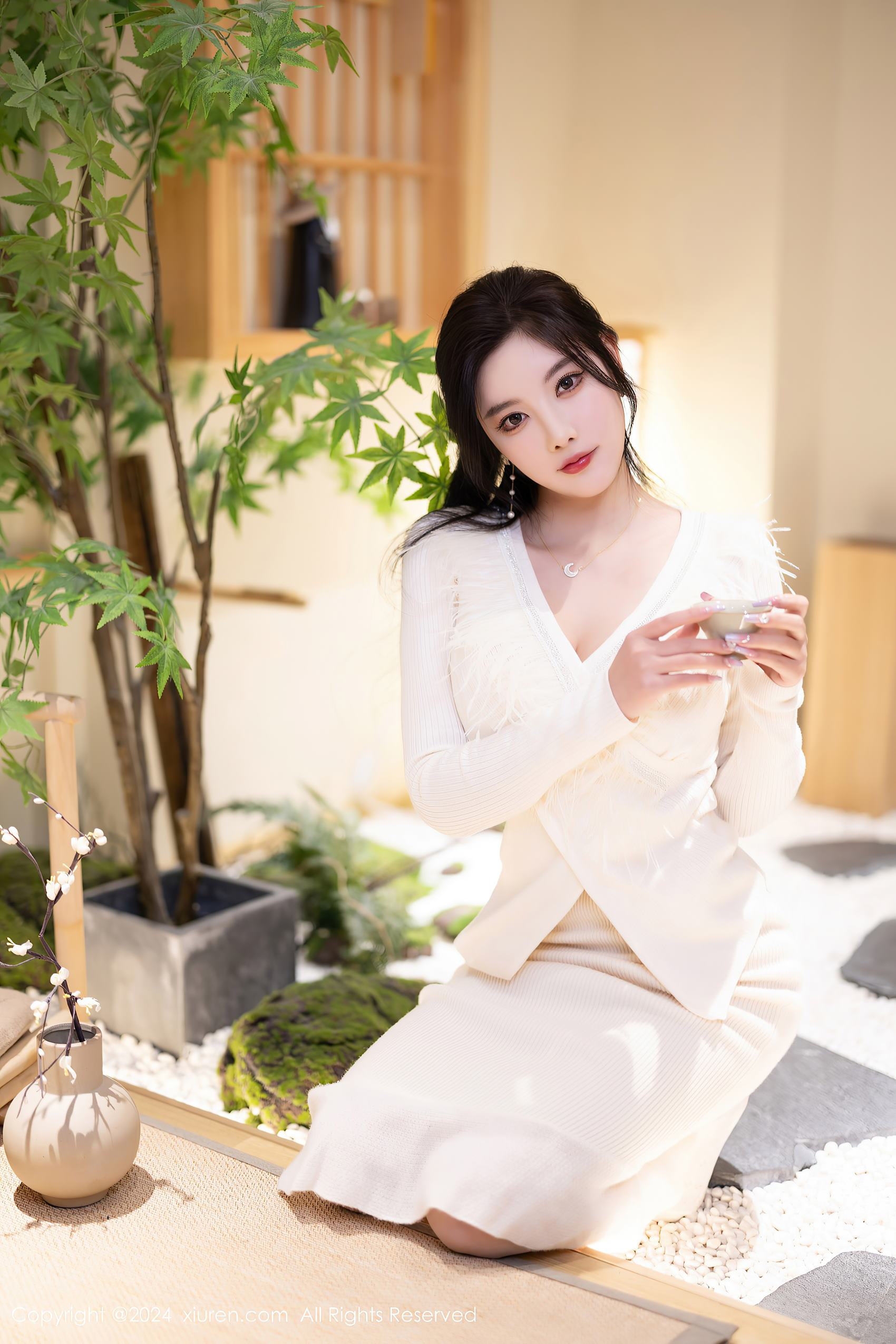 [Xiuren秀人网]2024.04.09 NO.8363 杨晨晨Yome[82+1P/625MB]