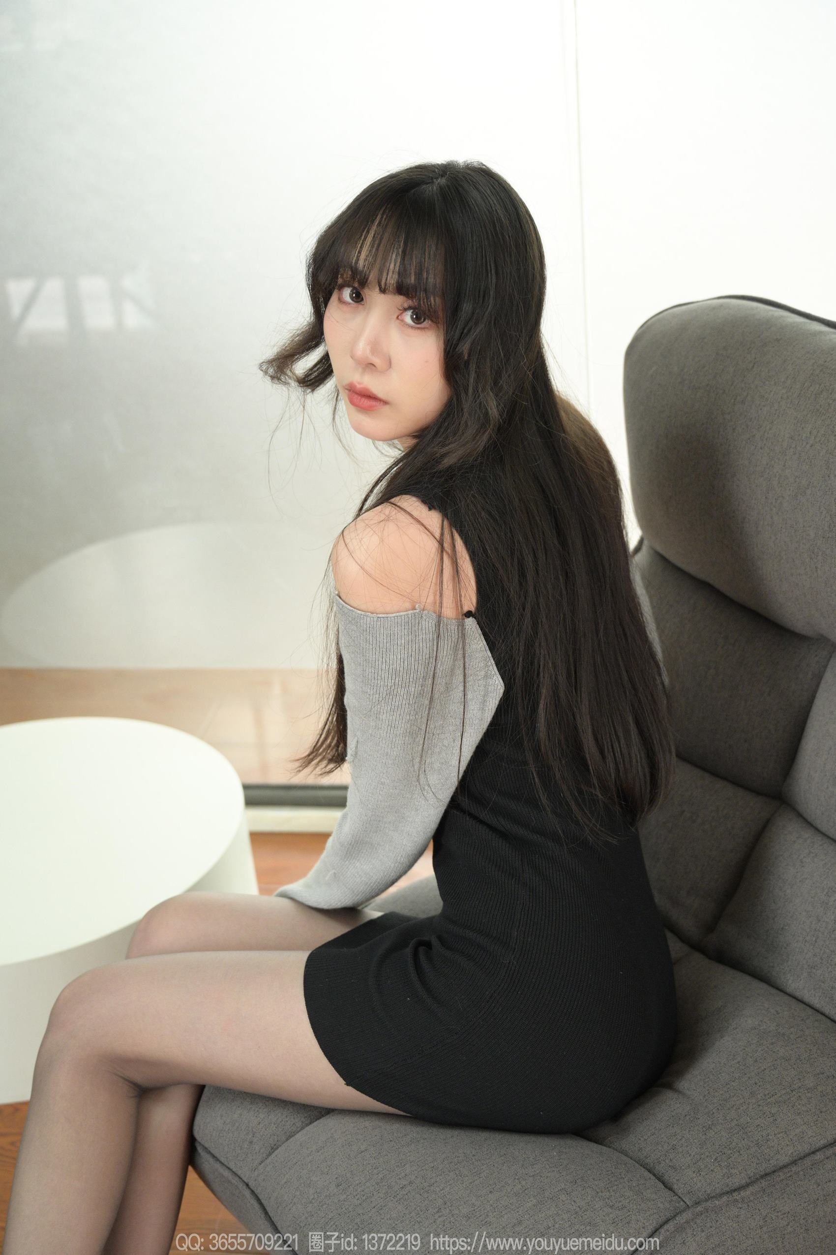 [IESS异思趣向] 2024.03.07 丝享家1683：团团《细腿长留》[88P/123MB]