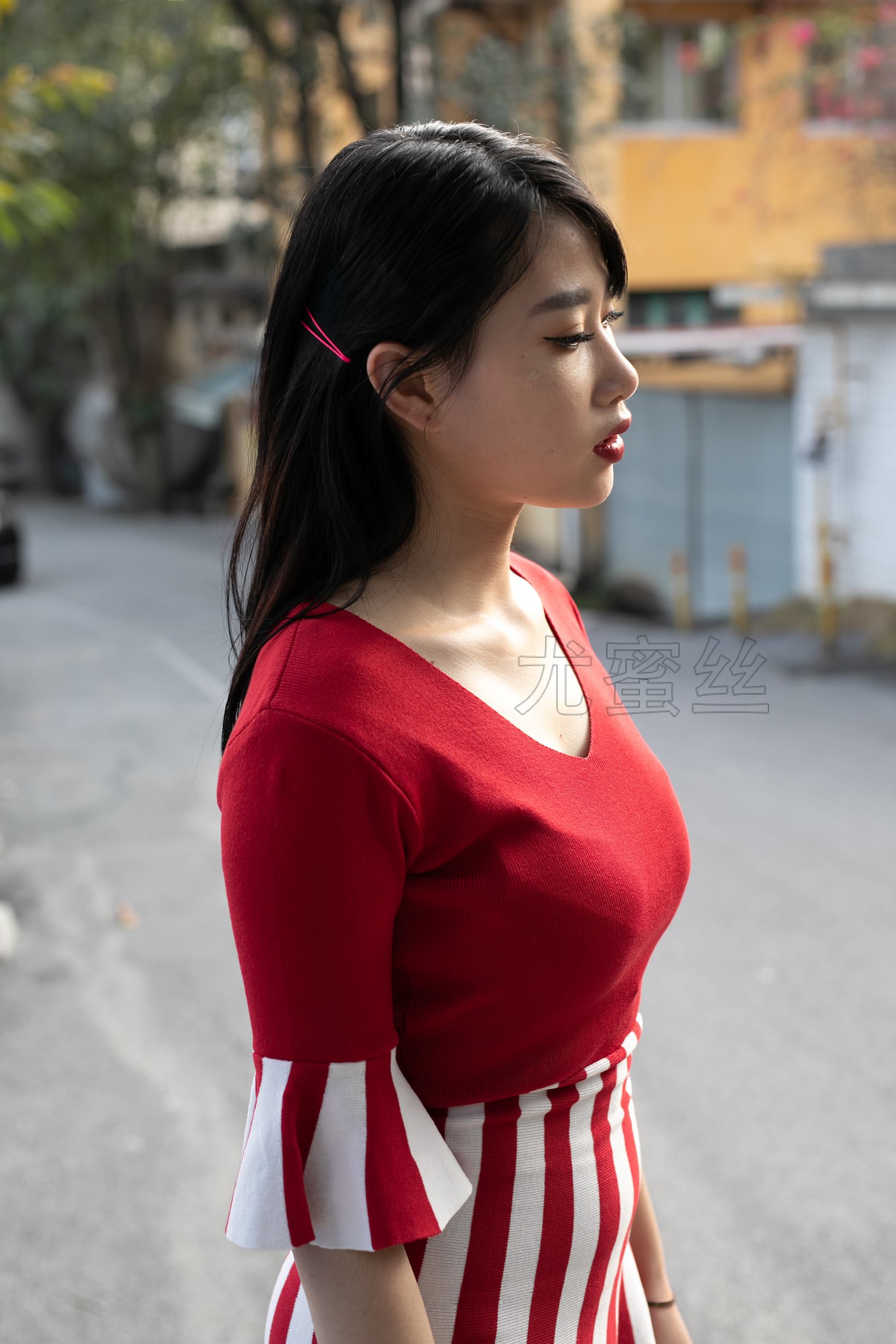 尤蜜丝 NO.039 穿搭推广展示图集 红白条纹[82P/611MB]