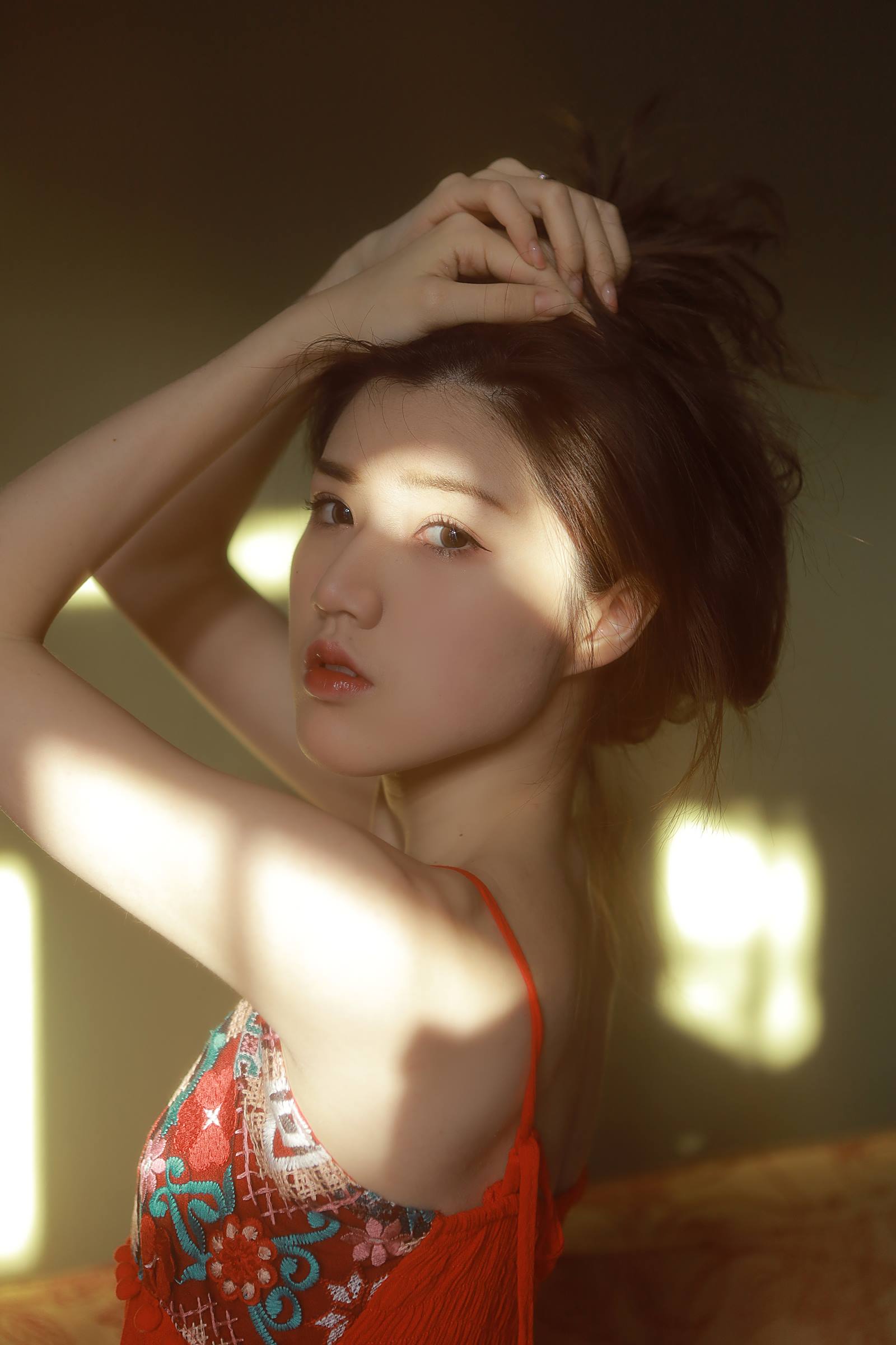 [YITUYU艺图语]2022.10.14 红 酥香兔肉[30+1P/190MB]