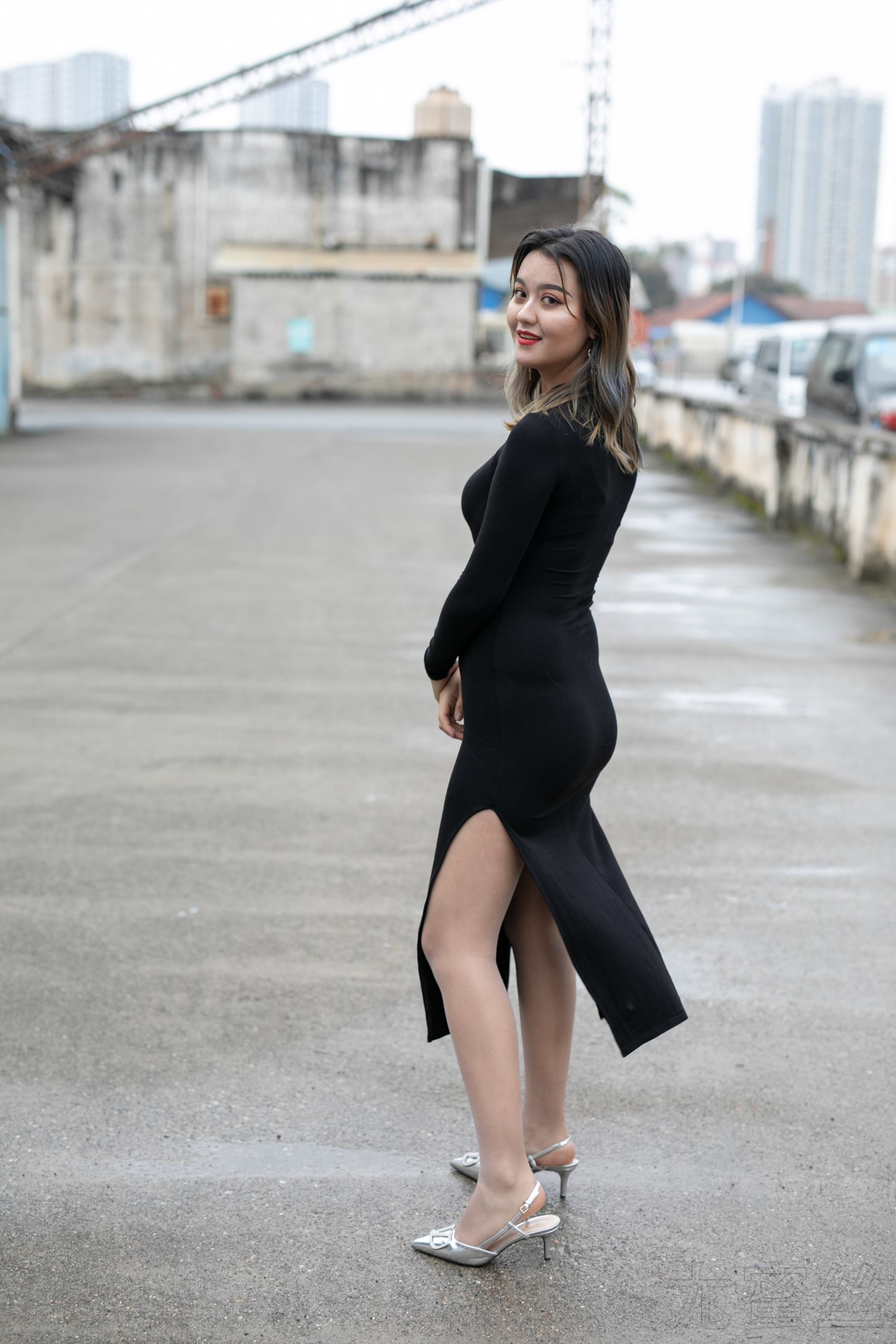 尤蜜丝 NO.043 穿搭推广展示图集 记忆中的老宅[54P/308MB]