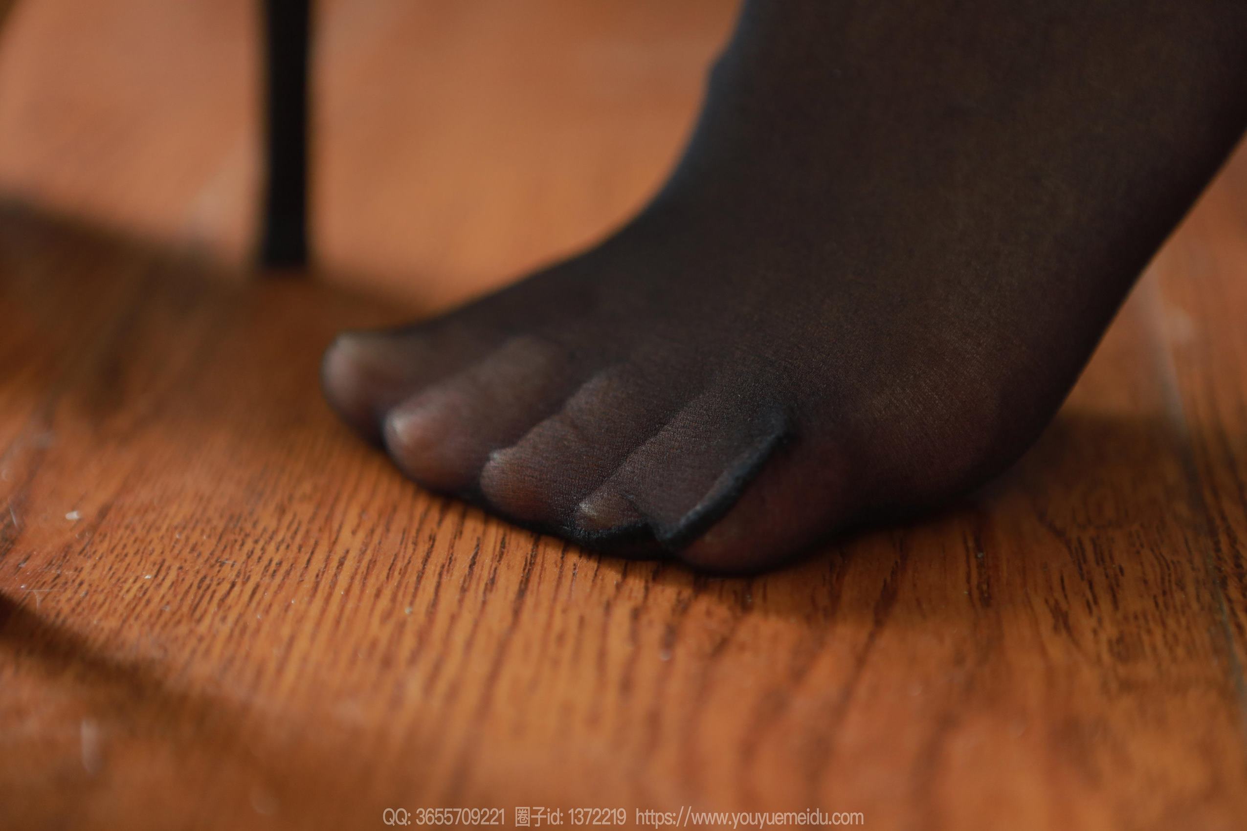 [IESS异思趣向] 2024.03.08 丝享家1684：小金《裤里嘿斯》[82P/78MB]