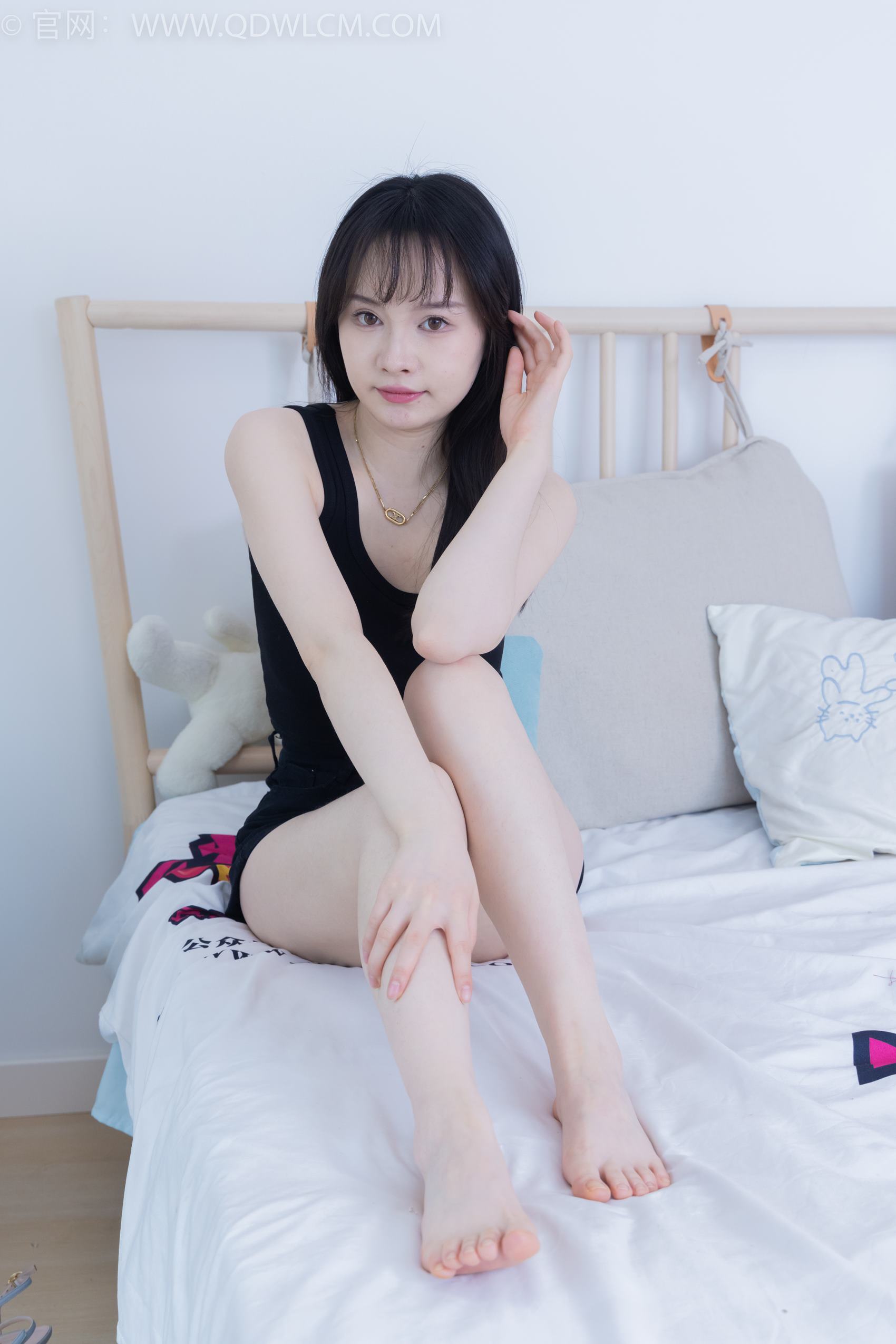 物恋传媒 NO.1906 小酒-玫瑰花园[170P/1V/5.05GB]