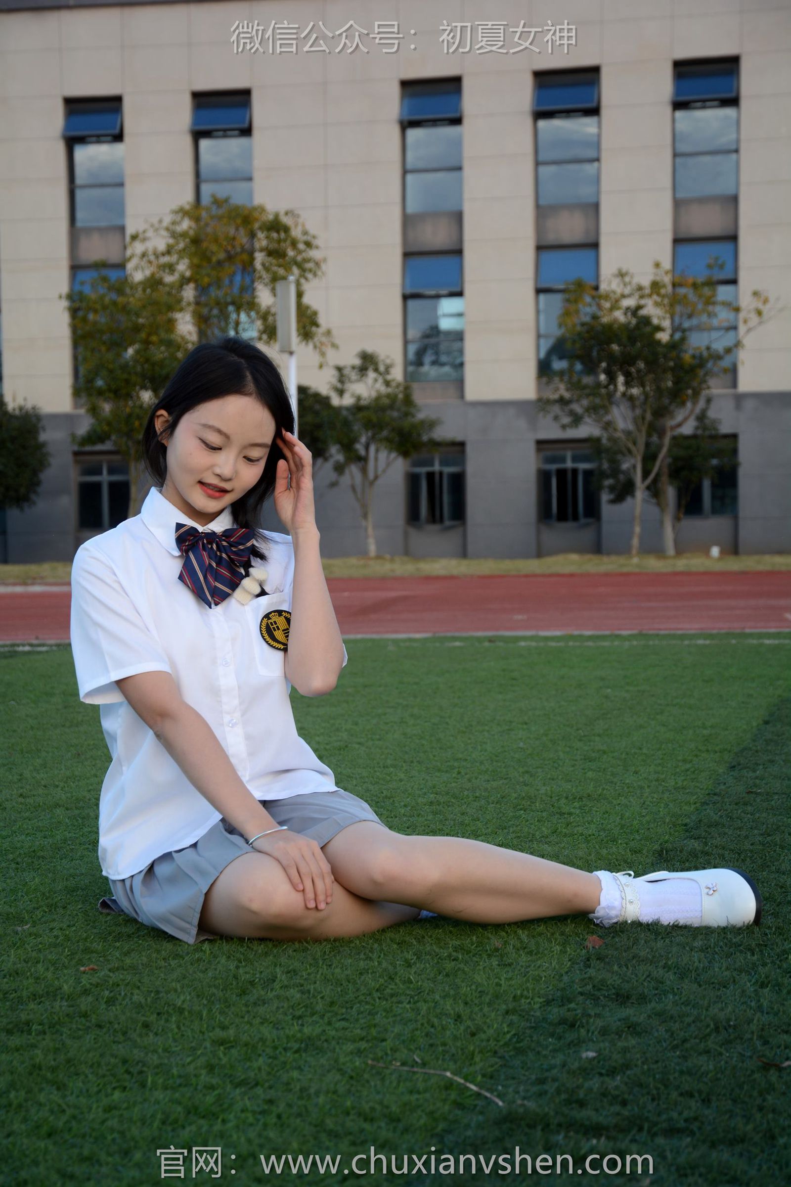 初夏女神 NO.117 双双 秋季玩沙[142P/1V/3.76GB]