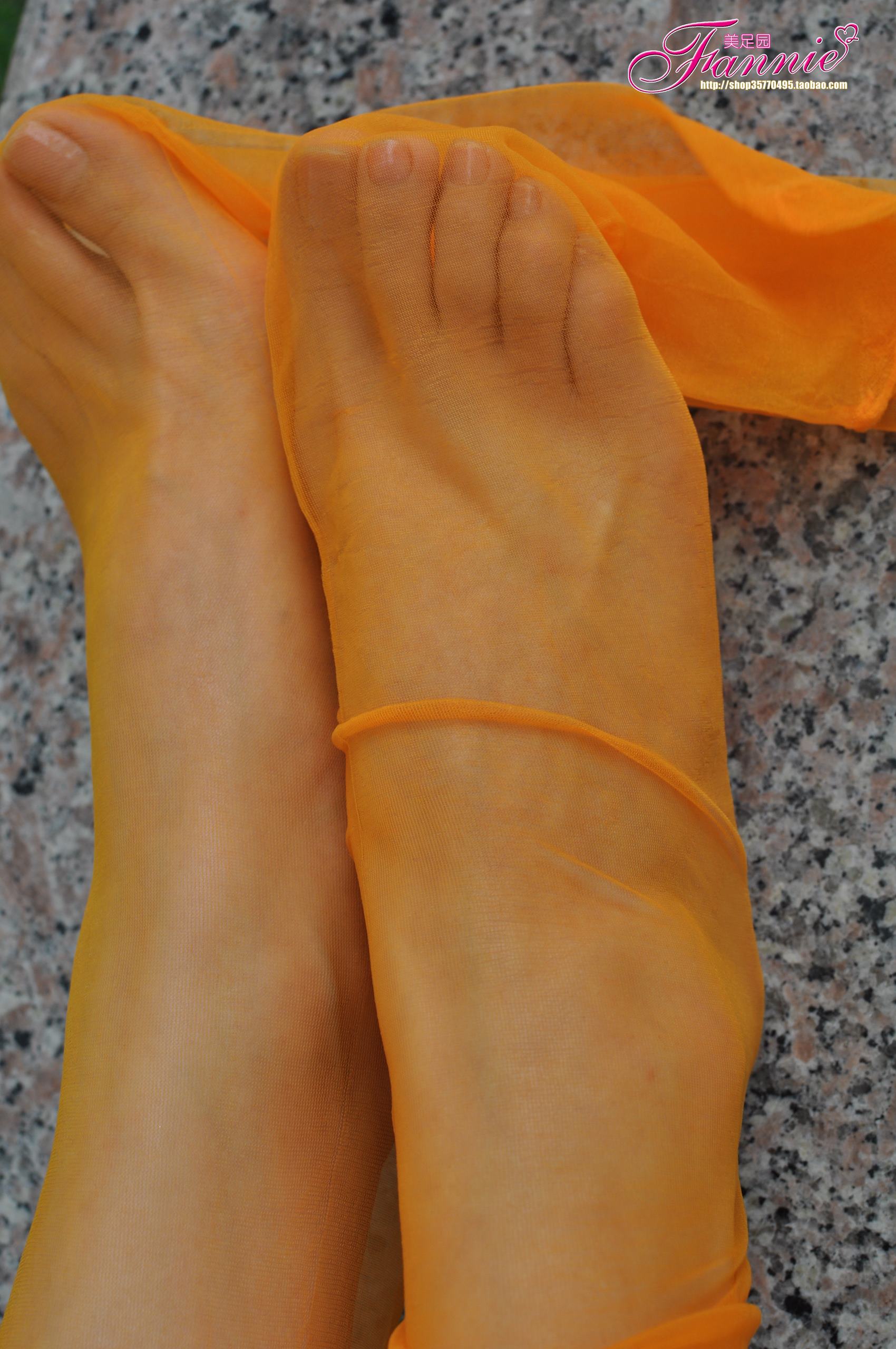 Fannie芬妮每足园 No.428 丝魅 彩丝 黄色[51P/187MB]