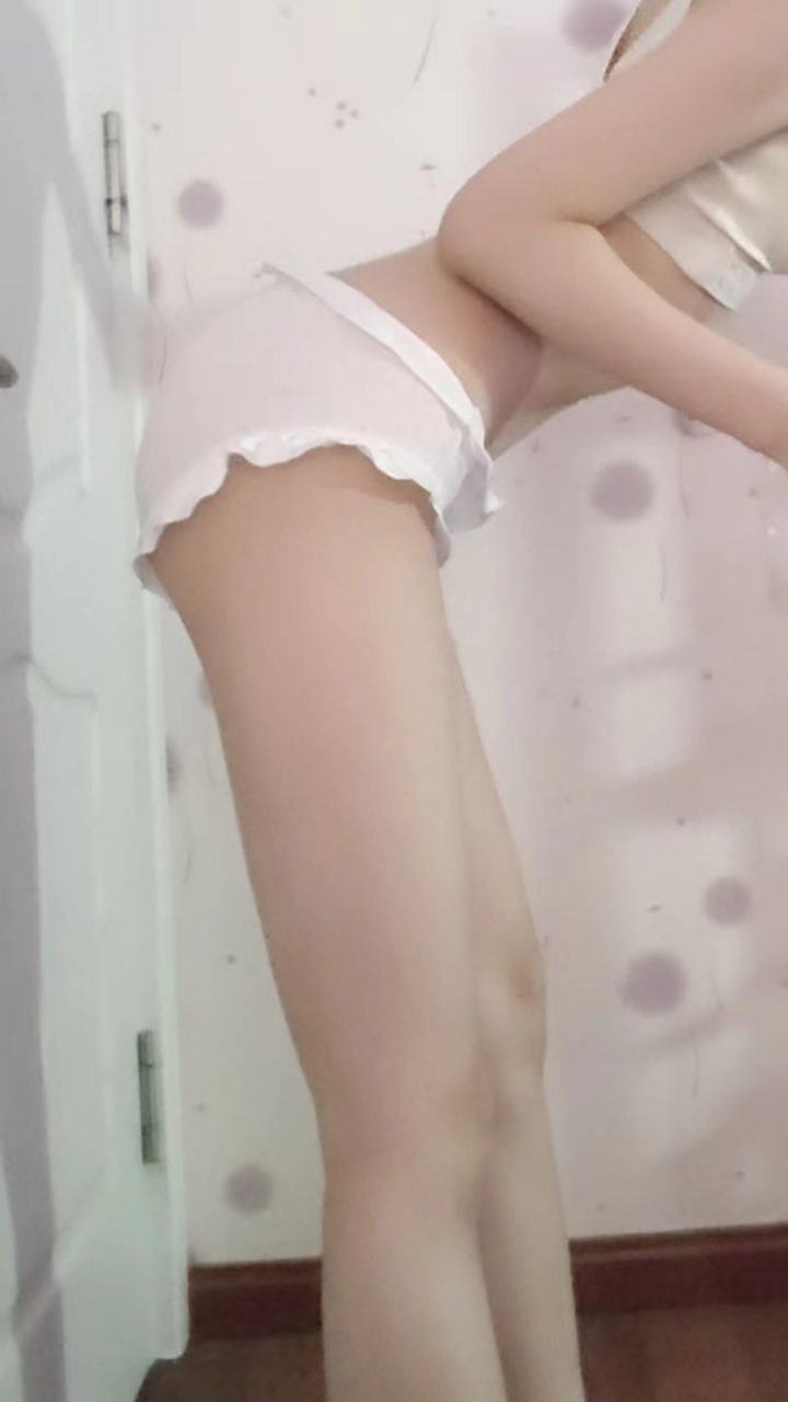 脚模面试脸足同框套路系列-016-18号-175 102 39高颜值 舞蹈校花撅屁股[43P/3V/68MB]
