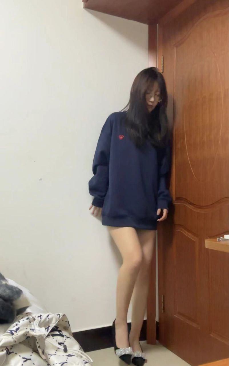 脚模面试脸足同框套路系列-034-36号-小姐姐[4P/4V/122MB]