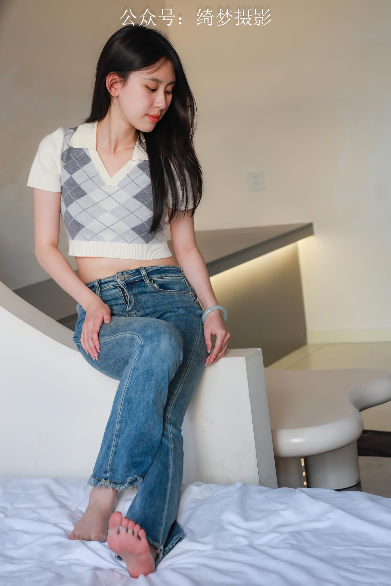 绮梦摄影 第023期 雨薇（花絮视频版）[168P/1V/5.53GB]