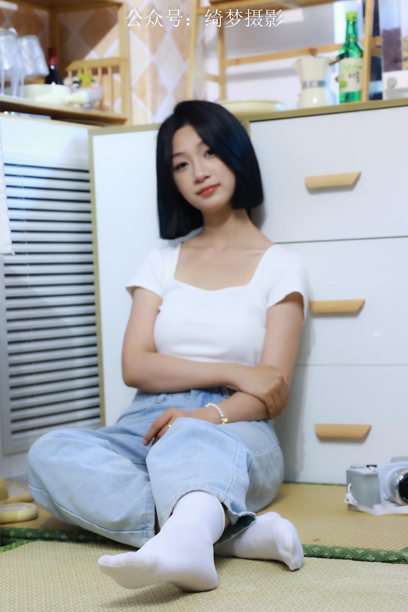 绮梦摄影 第019期 Light（花絮视频版）[330P/1V/10.97GB]