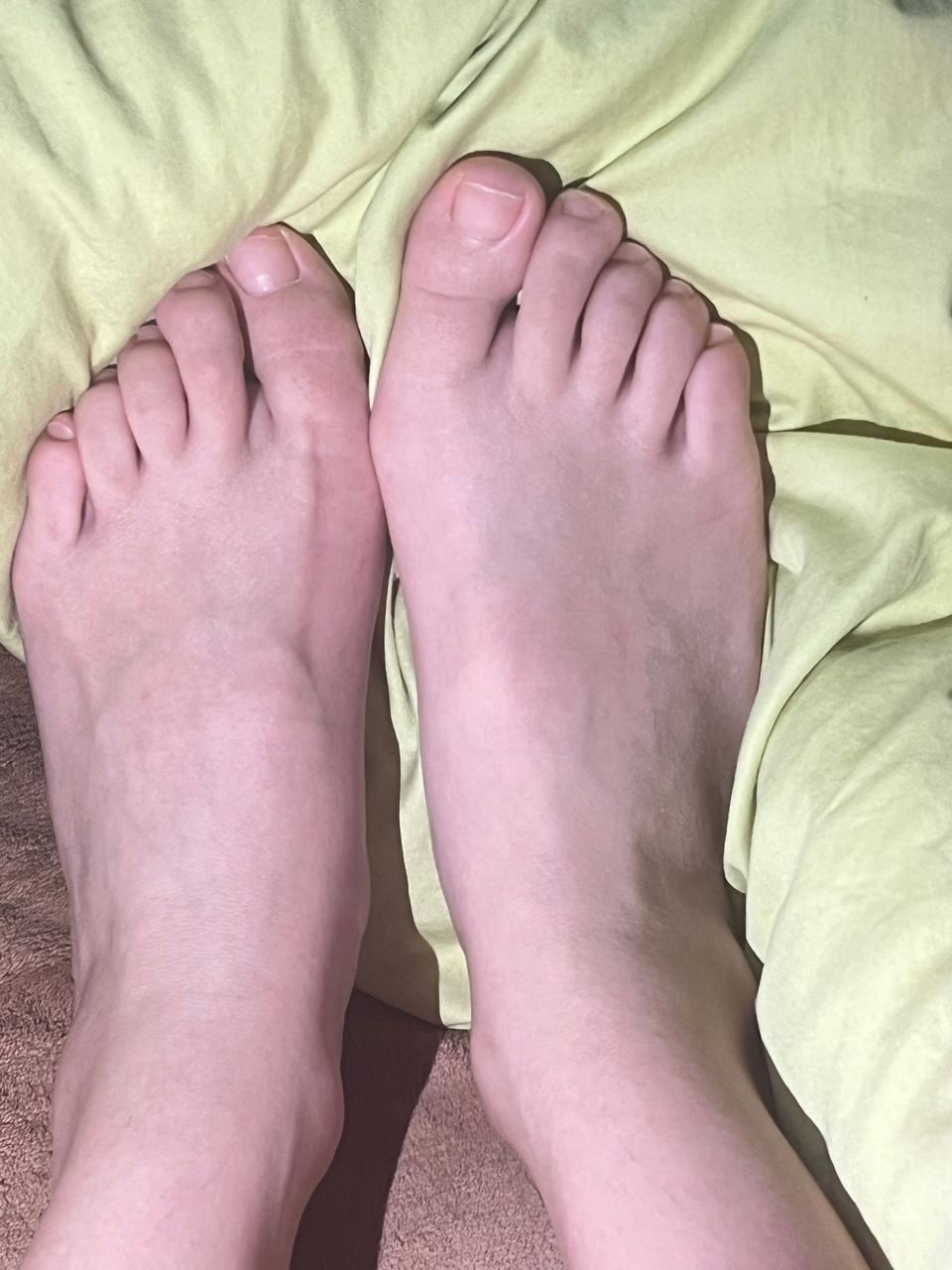 脚模面试脸足同框套路系列-078-高颜值红白脚[4P/5V/71MB]