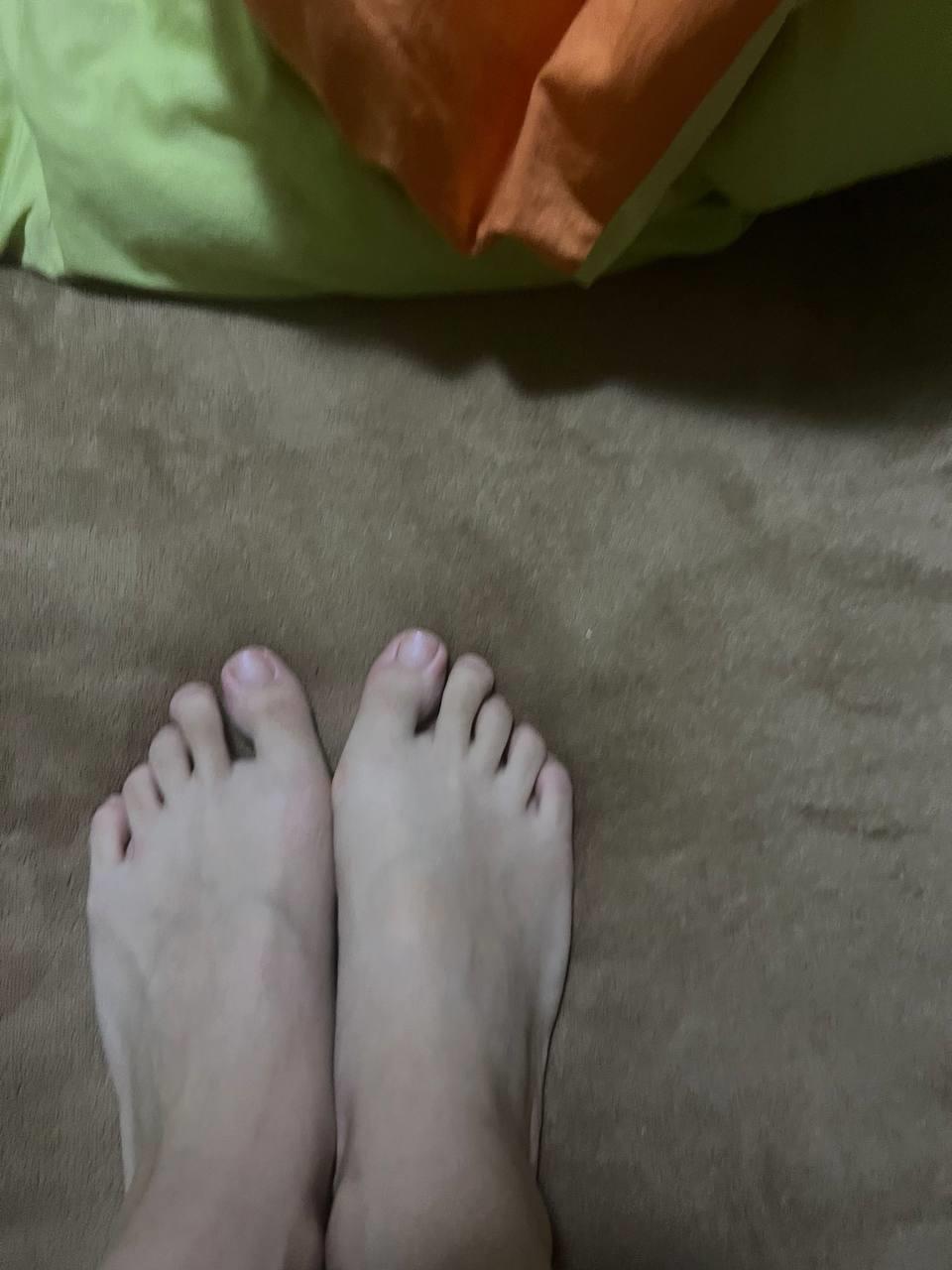 脚模面试脸足同框套路系列-078-高颜值红白脚[4P/5V/71MB]