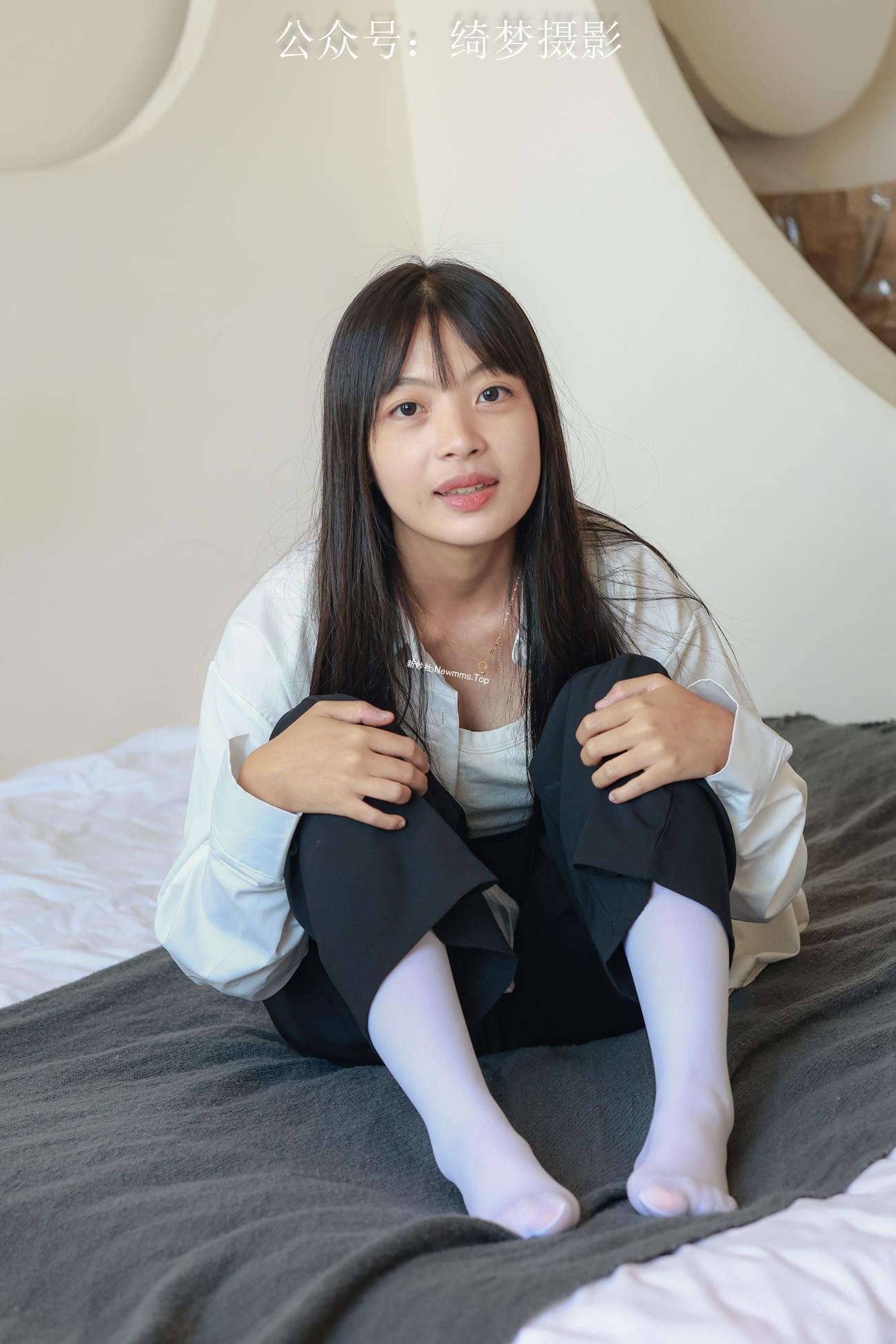 绮梦摄影 第027期 团子（无印珍藏版）[68P/1V/1.11GB]