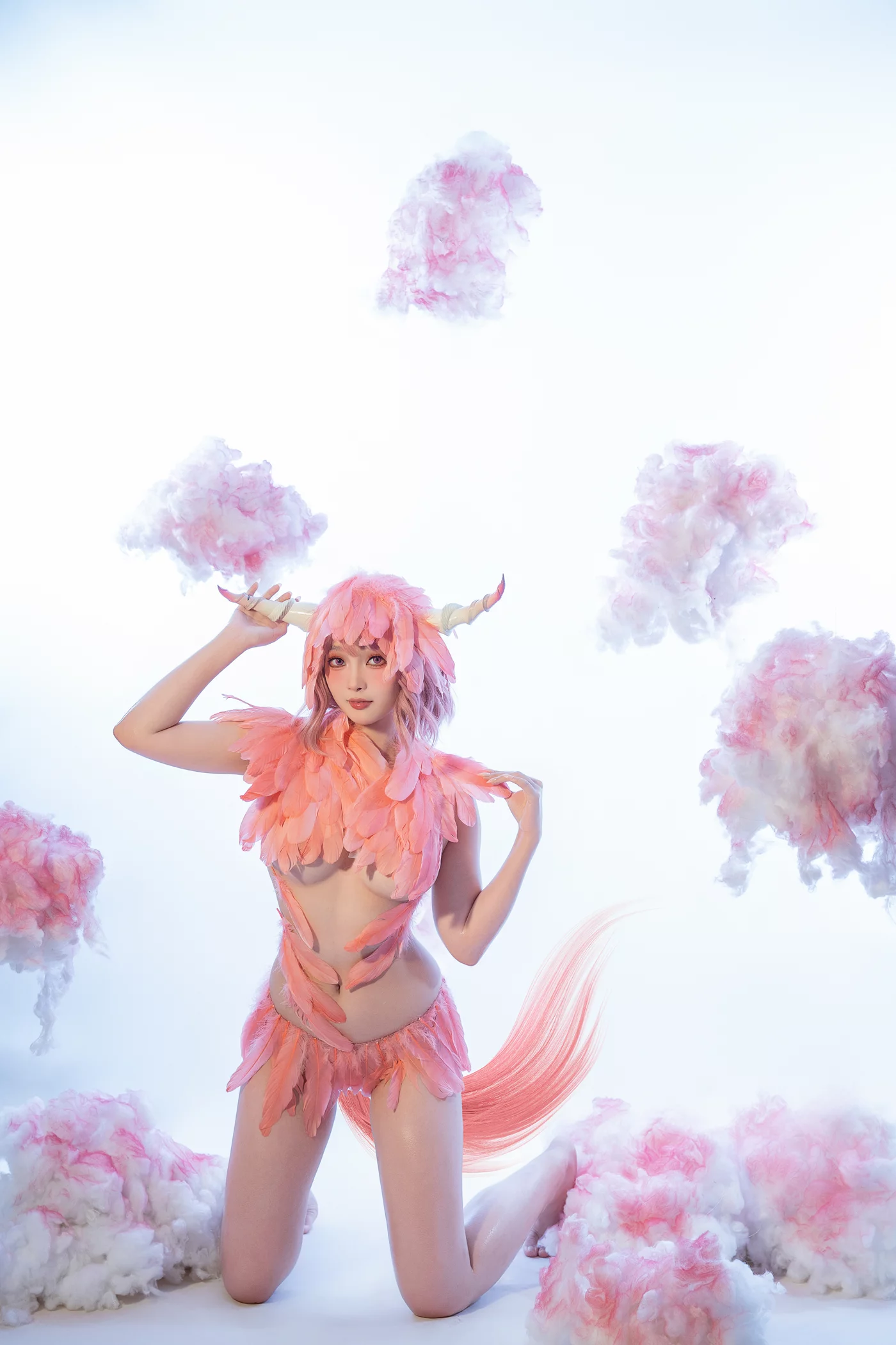 云溪溪 - 哈萝 丽瓦·朱内[13P/164MB]