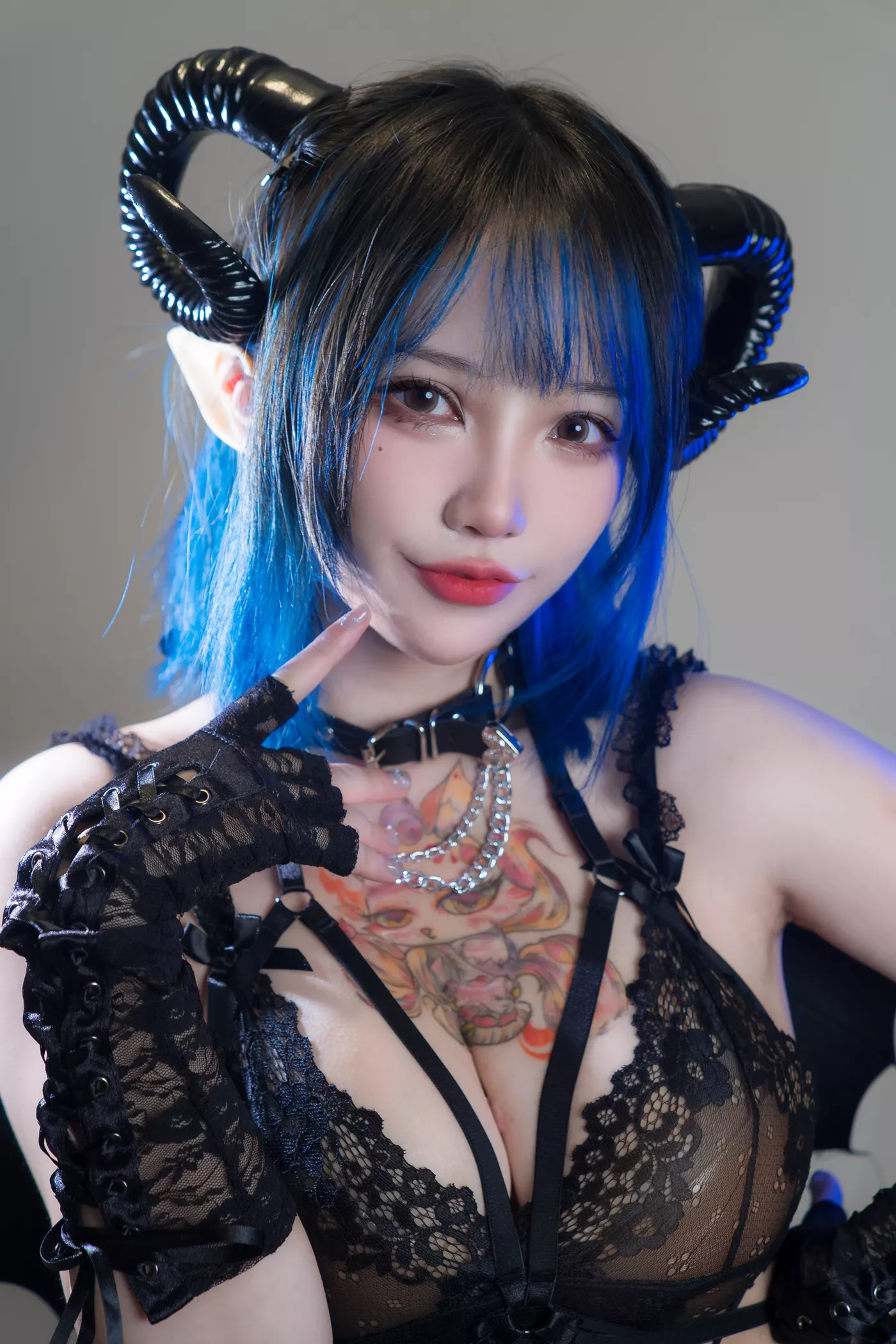 狐洛洛子 - 深蓝魅魔[39P/543MB]