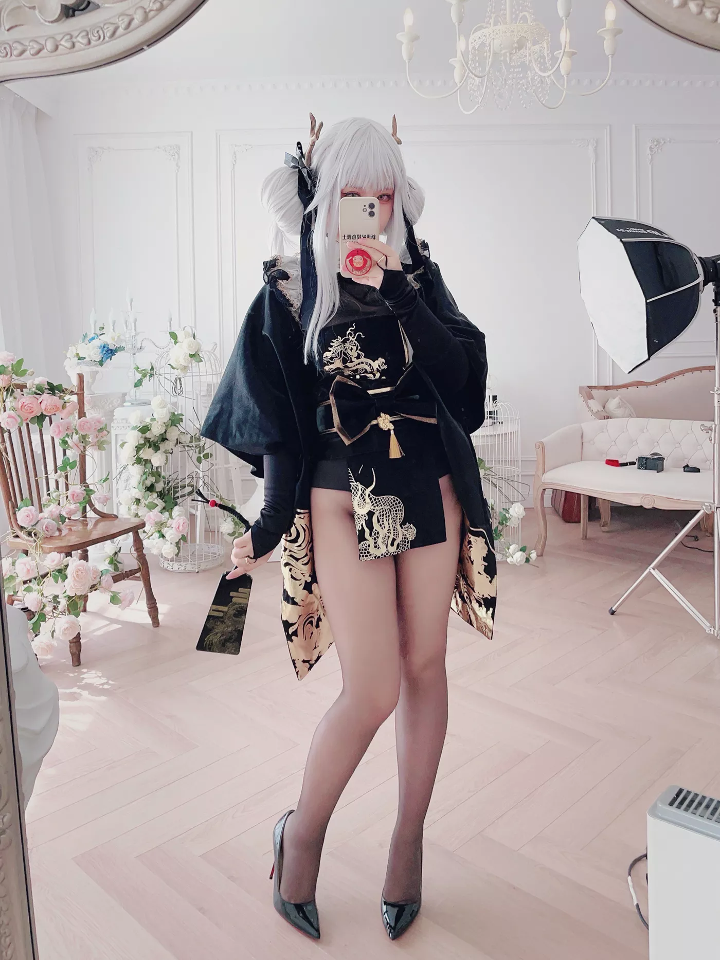 半半子 - NIKKE 布兰儿[64P/6V/370MB]