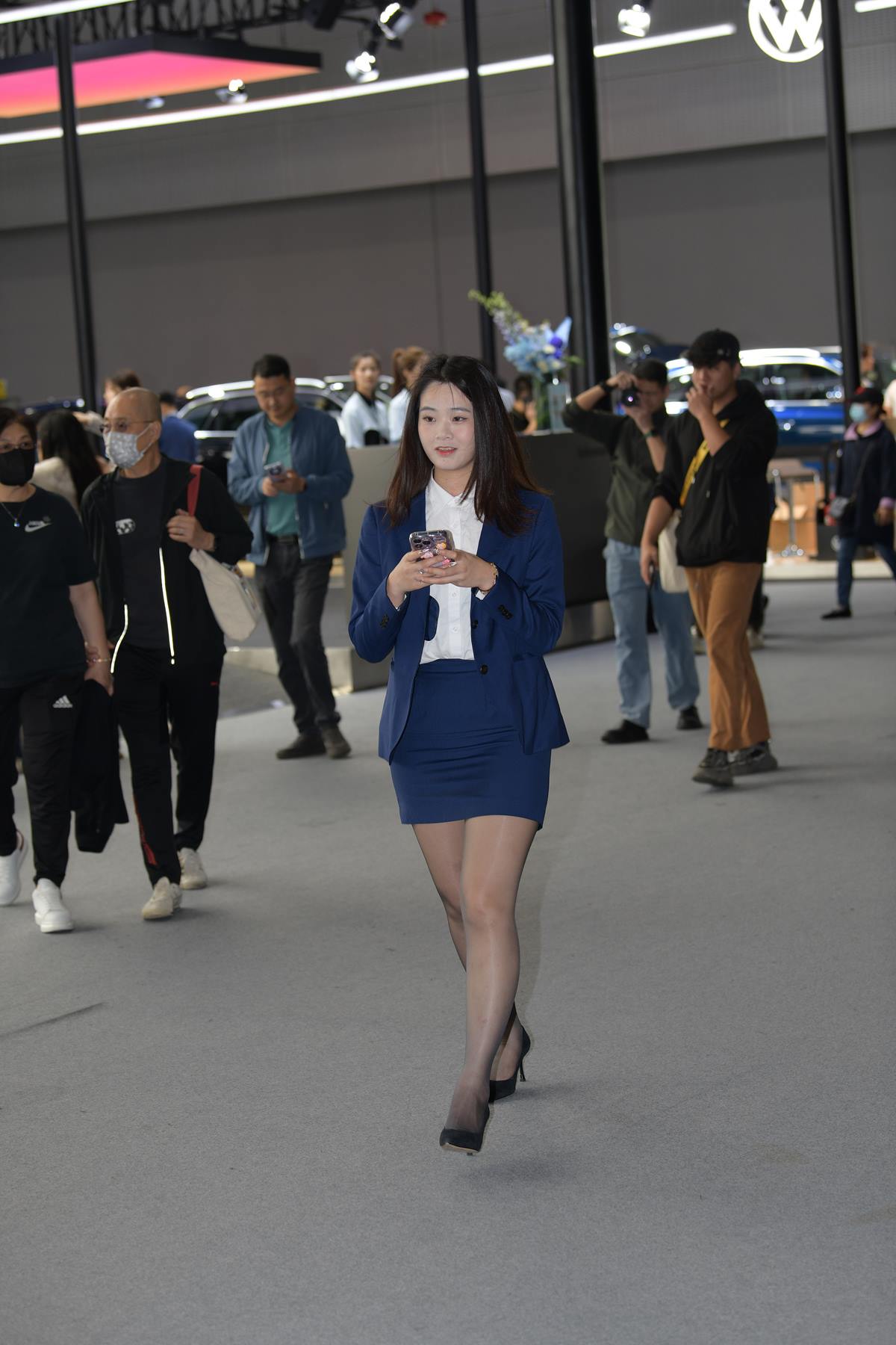 精选街拍作品 NO.5736 蓝色通勤风[179P/455MB]