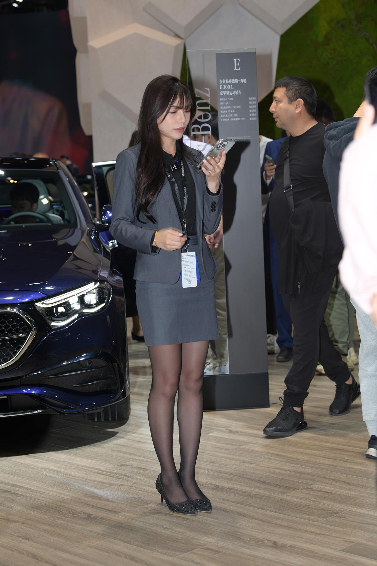 精选街拍作品 NO.5737 灰色通勤风[163P/393MB]