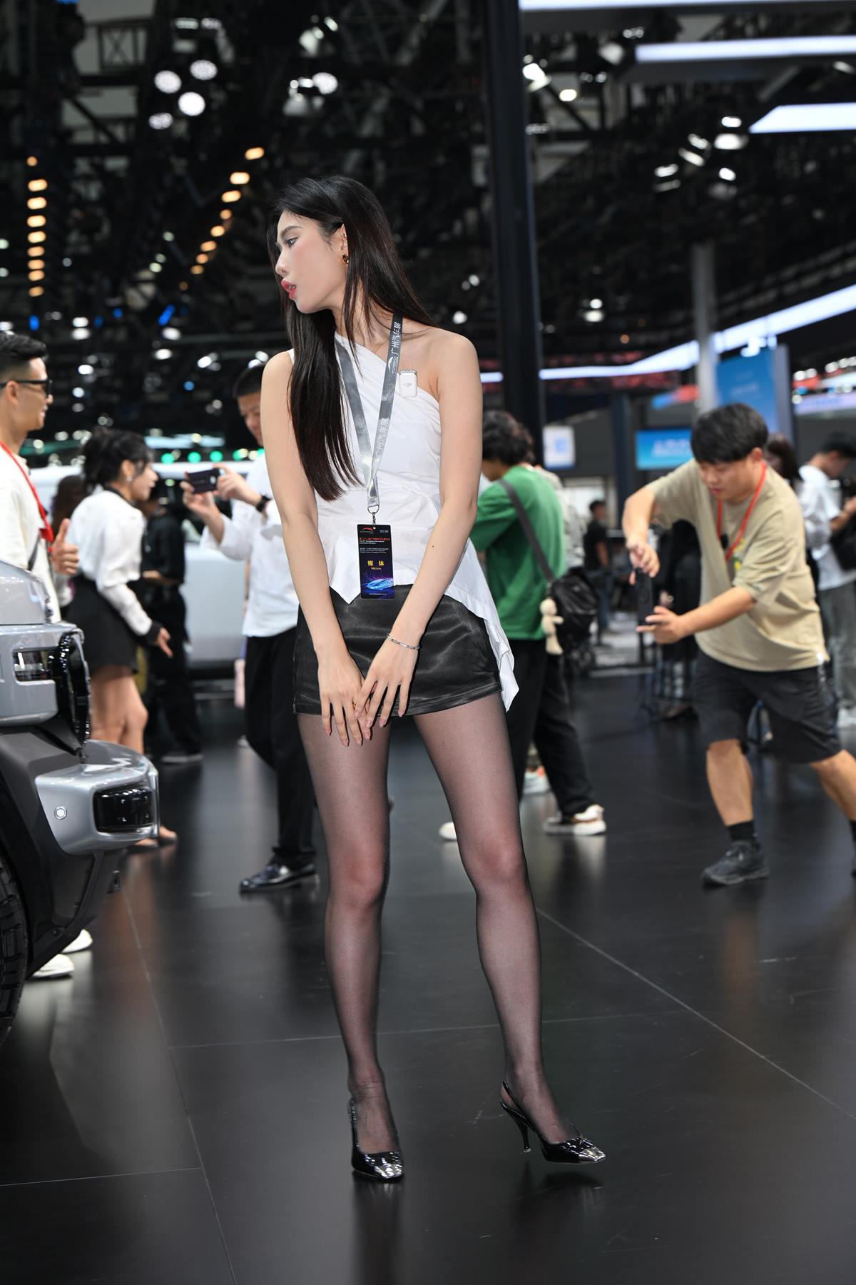 精选街拍作品 NO.5707 魅力黑白搭配[62P/172MB]