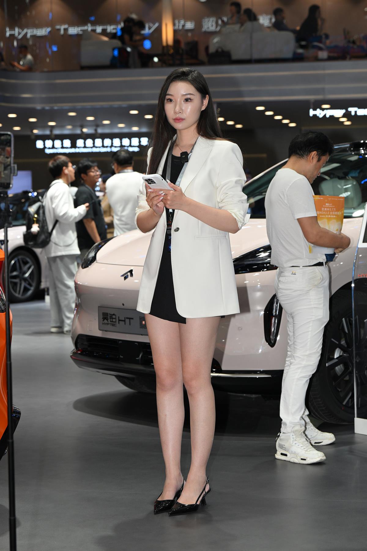 精选街拍作品 NO.5742 白色西装外套[67P/169MB]