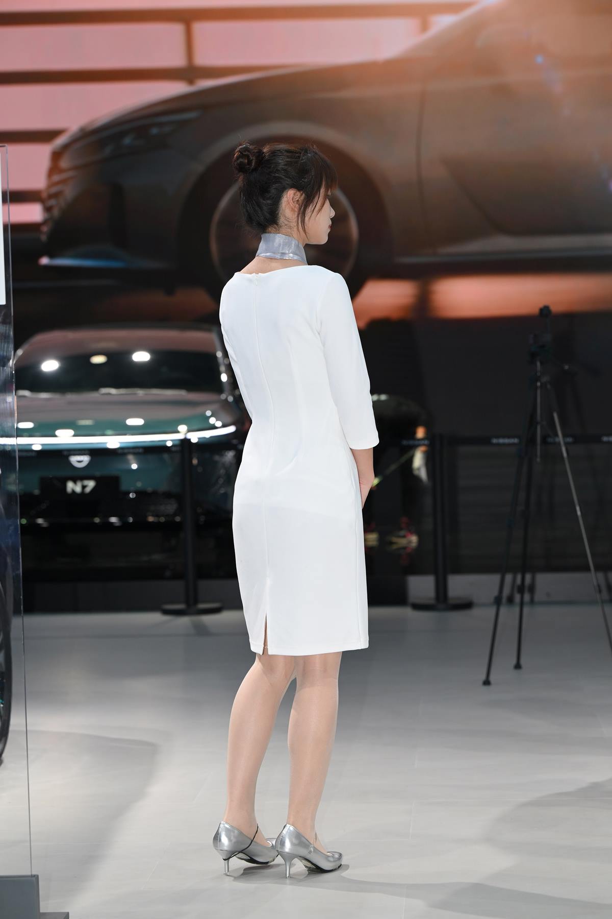 精选街拍作品 NO.5683 白色制服裙[70P/124MB]