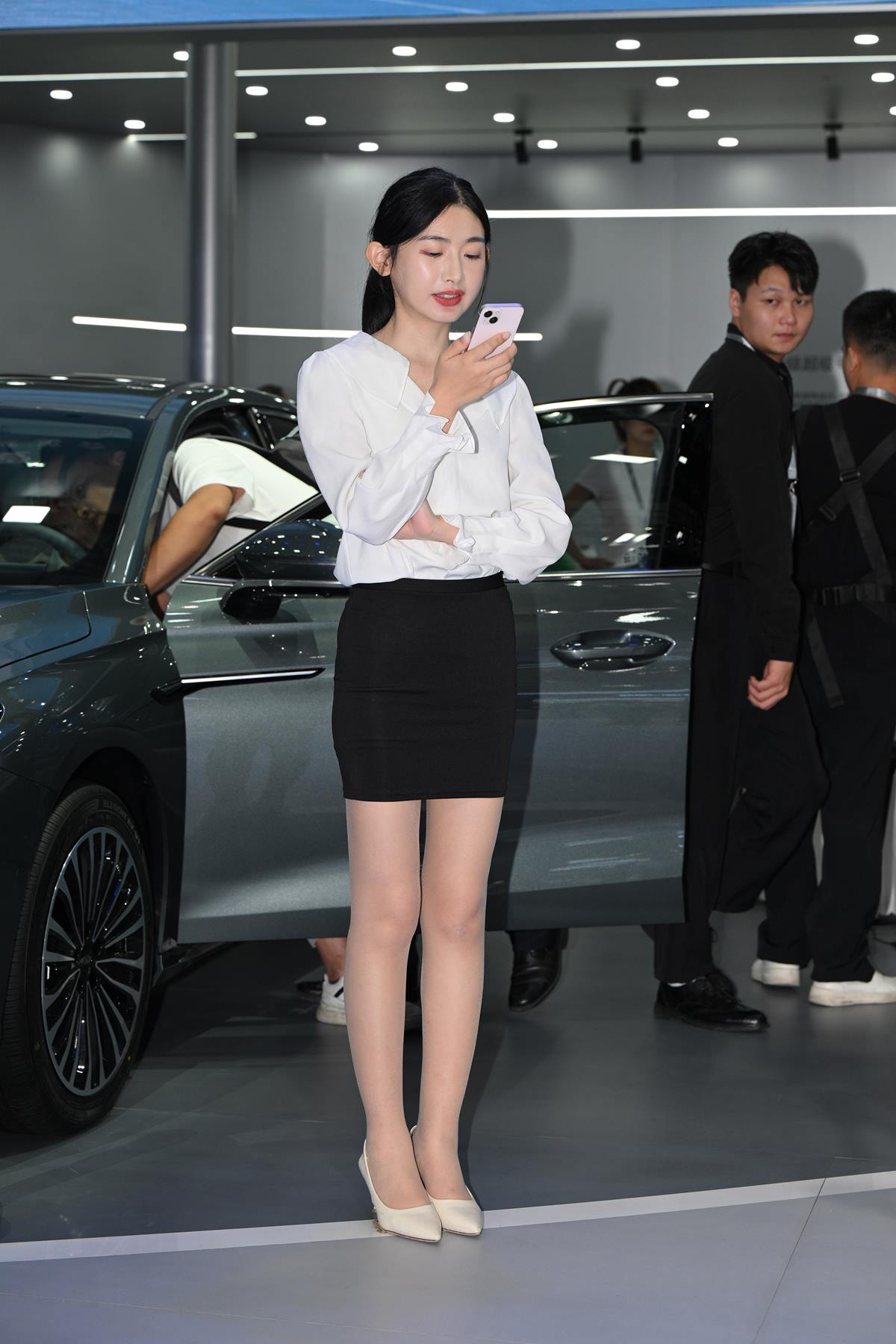 精选街拍作品 NO.5734 黑白搭配肉丝[92P/227MB]