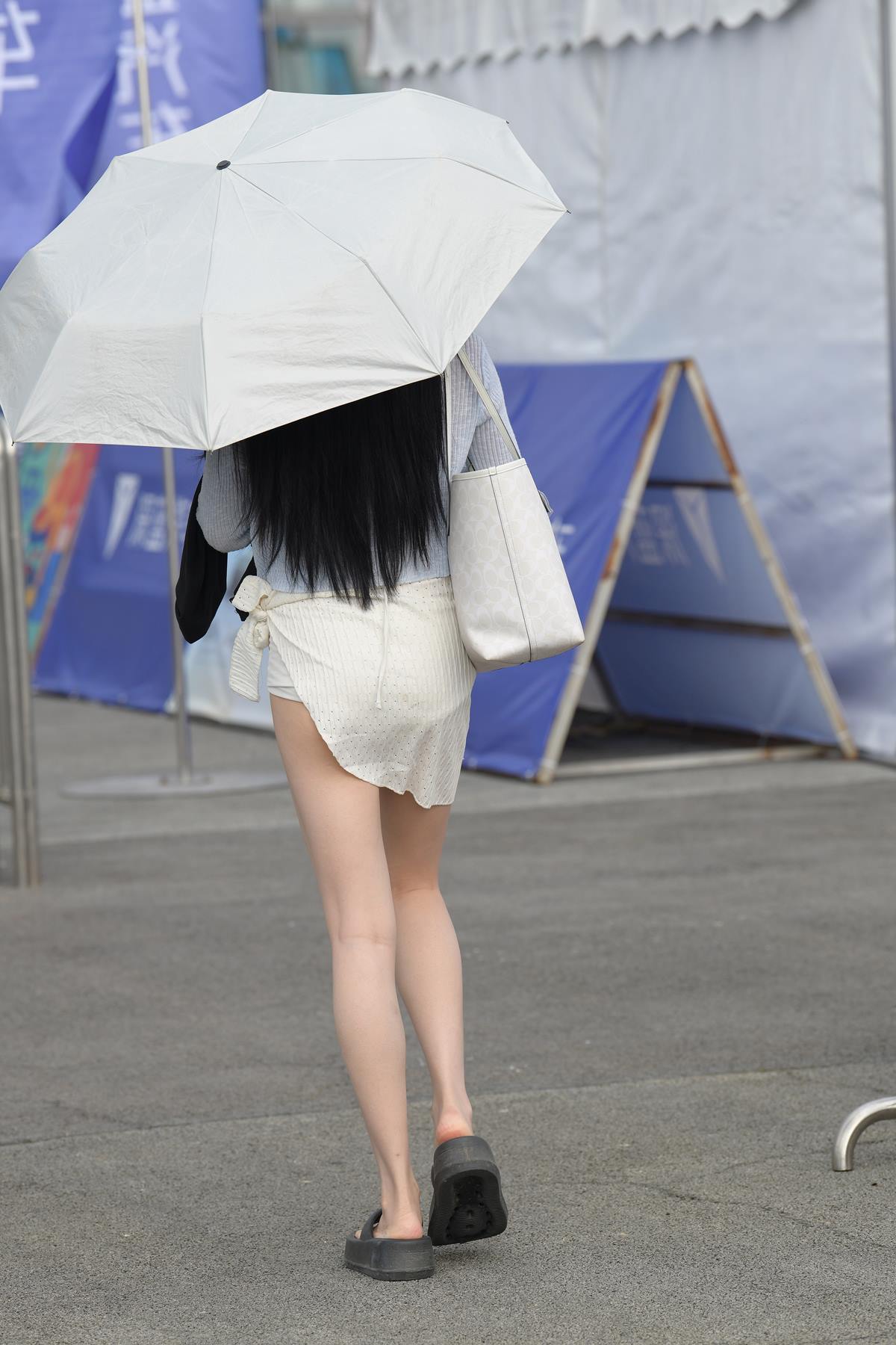 精选街拍作品 NO.5760 甜美清新女孩[40P/94MB]