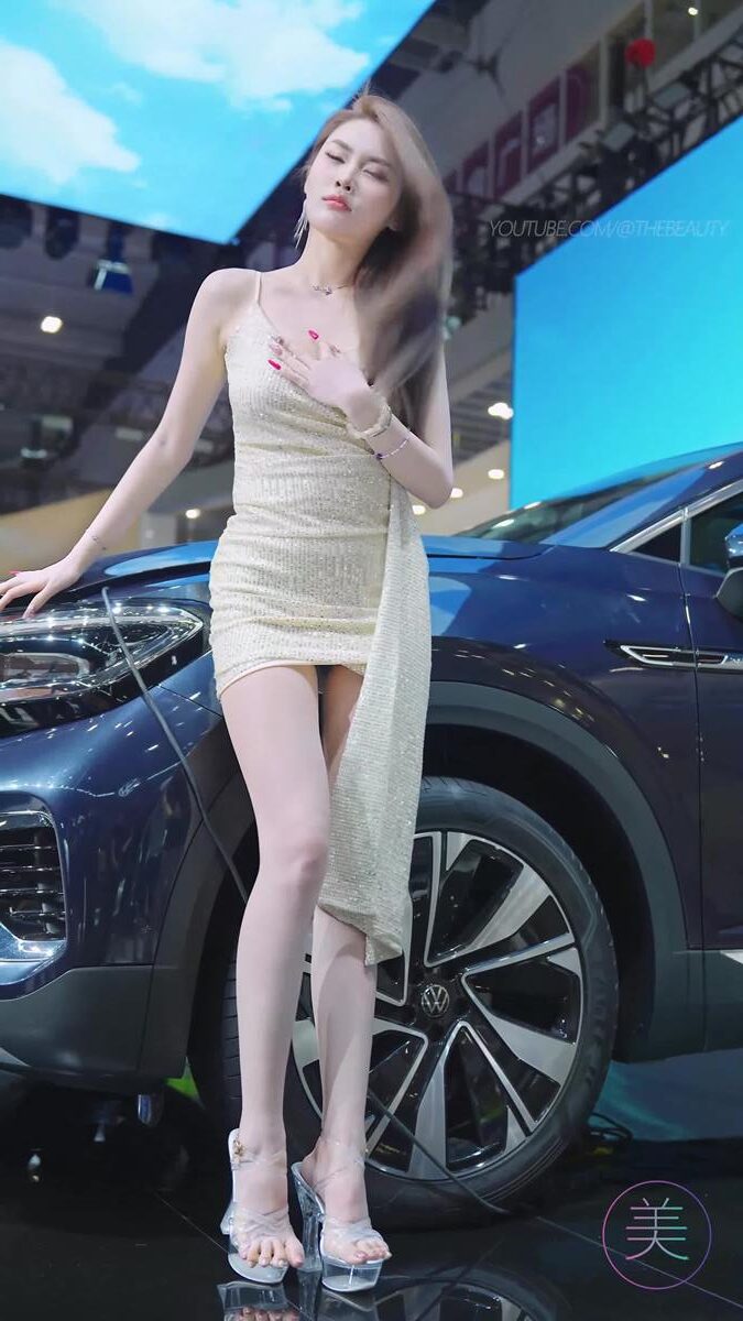 NO.1305 2024 深圳粤港澳大湾区车展 Model 车模随拍 99[1V/416MB]