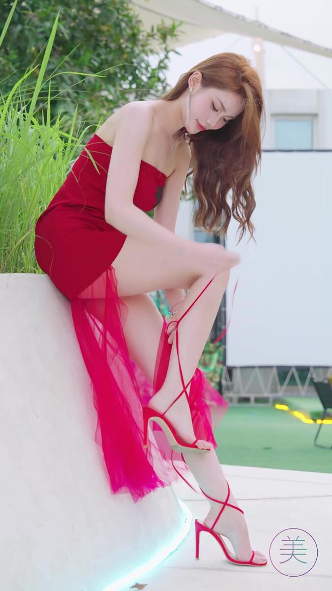 NO.1323 2024 深圳粤港澳大湾区车展 Model 车模随拍 117[1V/412MB]