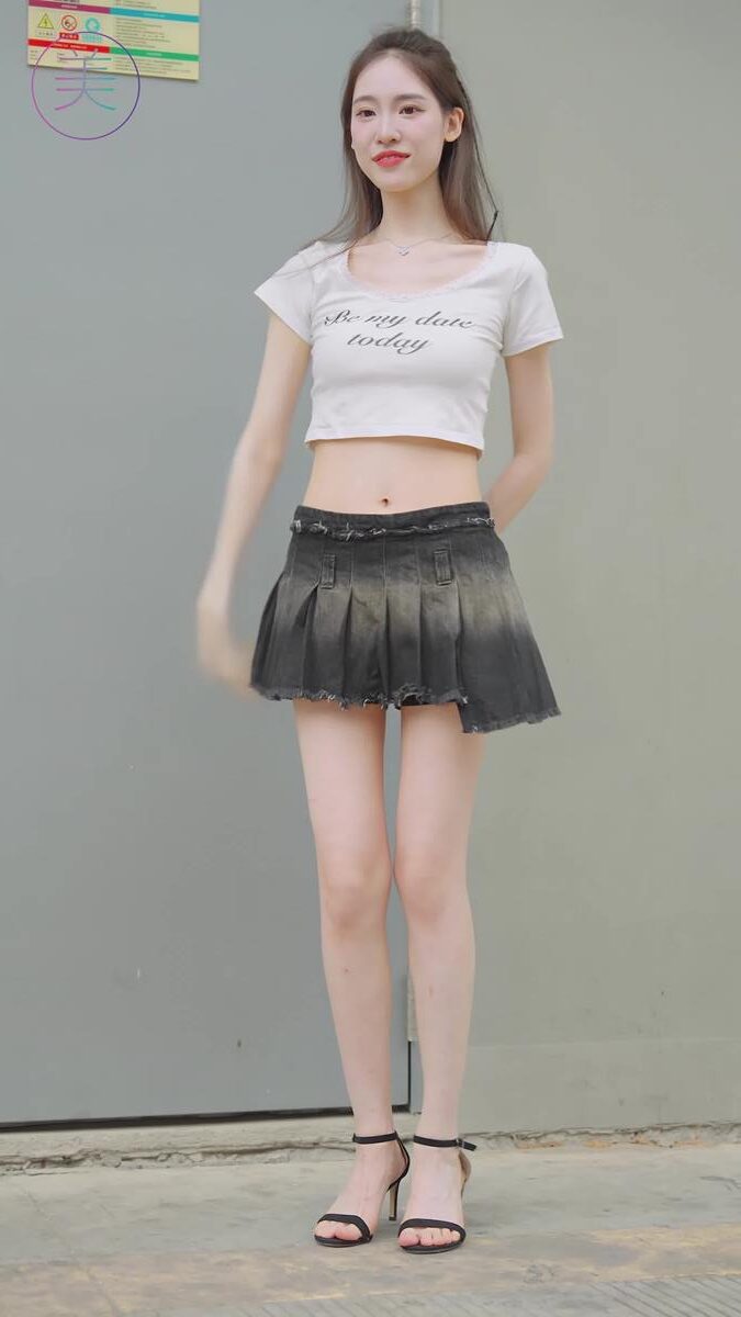 NO.1275 2024 深圳粤港澳大湾区车展 Model 车模随拍 81[1V/189MB]