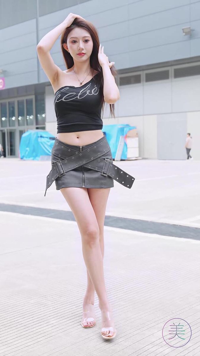 NO.1277 2024 深圳粤港澳大湾区车展 Model 车模随拍 83[1V/352MB]