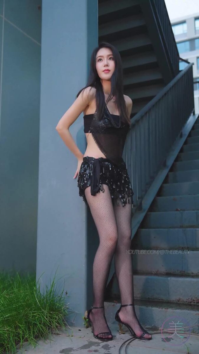 NO.1302 2024 深圳粤港澳大湾区车展 Model 车模随拍 96[1V/347MB]