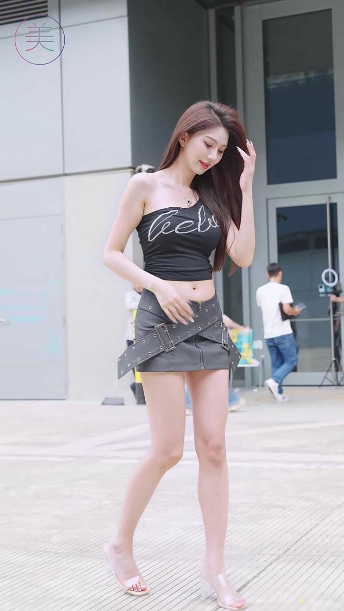 NO.1277 2024 深圳粤港澳大湾区车展 Model 车模随拍 83[1V/352MB]