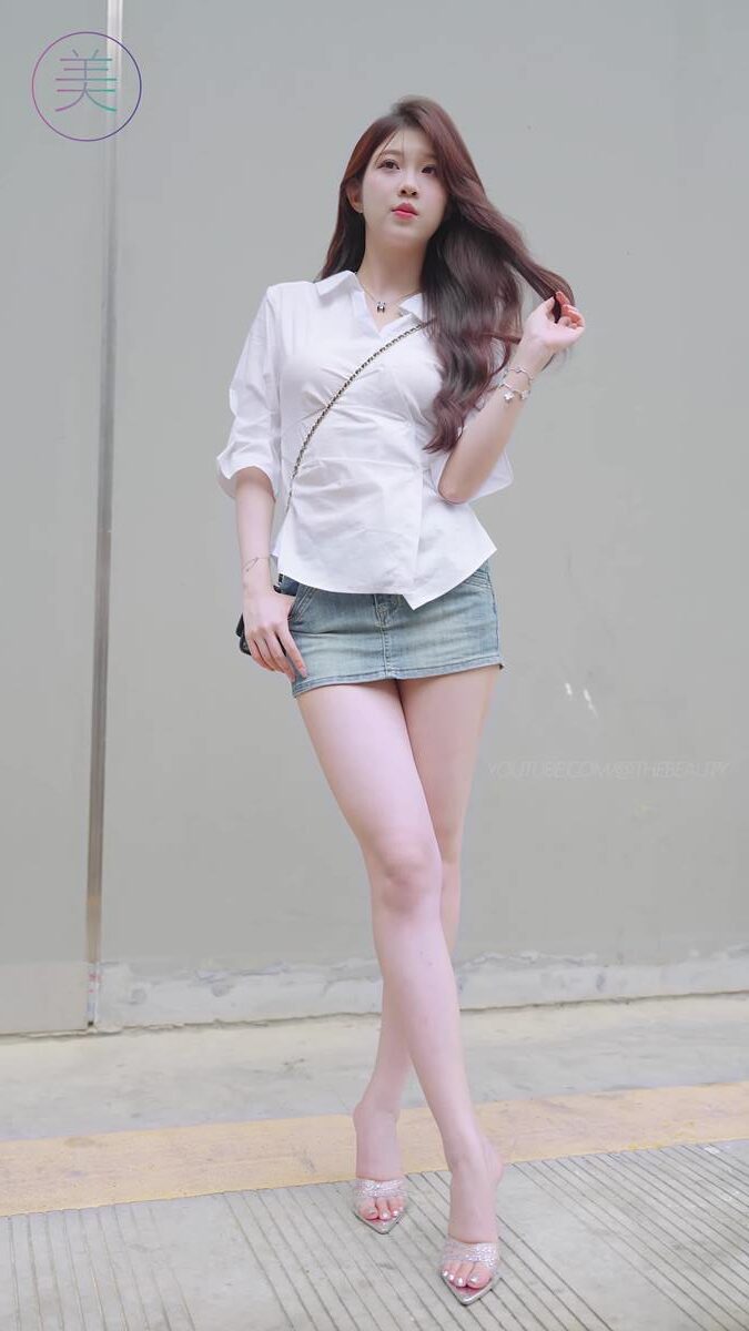 NO.1329 2024 深圳粤港澳大湾区车展 Model 车模随拍 123[1V/597MB]