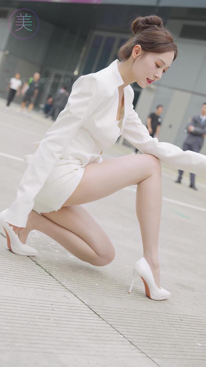 NO.1317 2024 深圳粤港澳大湾区车展 Model 车模随拍 111[1V/425MB]