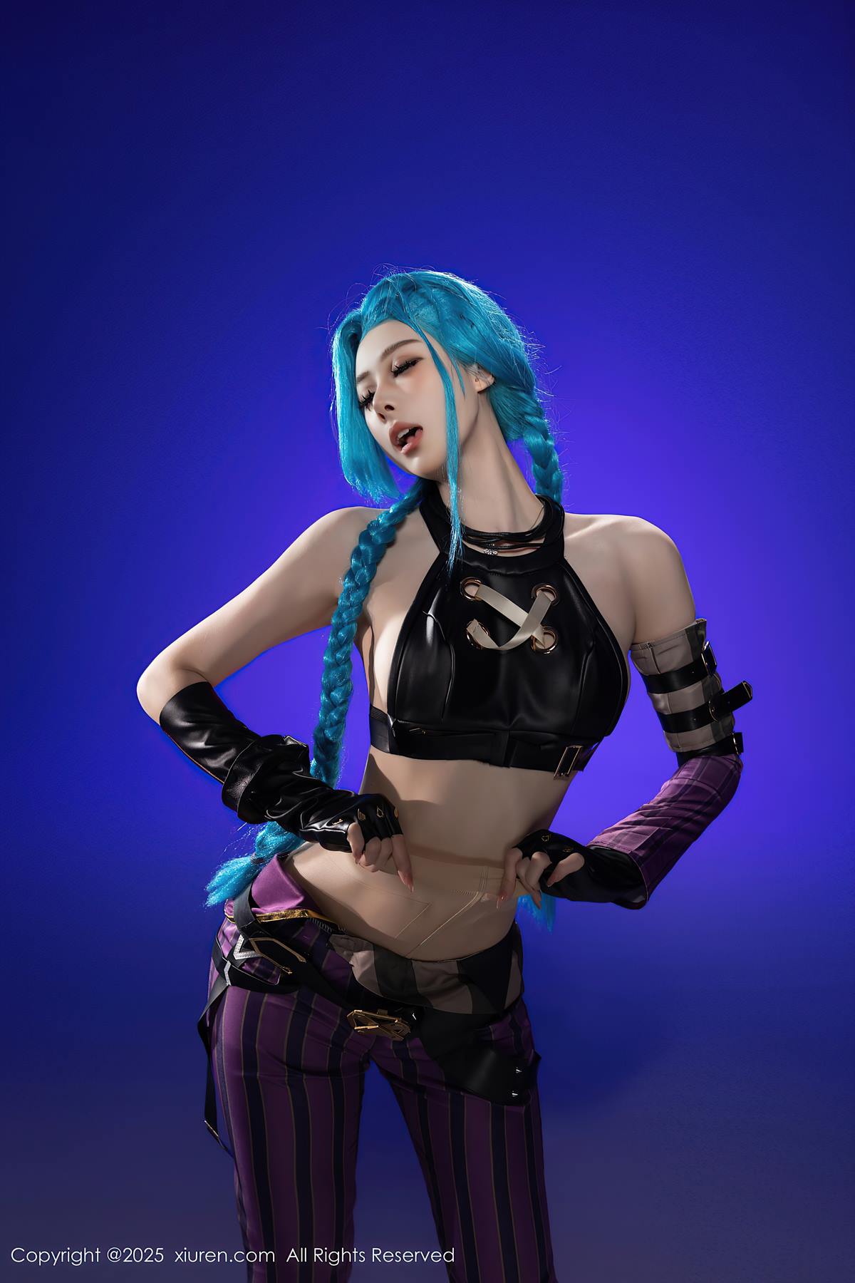 [Xiuren秀人网]2025.06.27 NO.10479 小逗逗[79+1P/871MB]