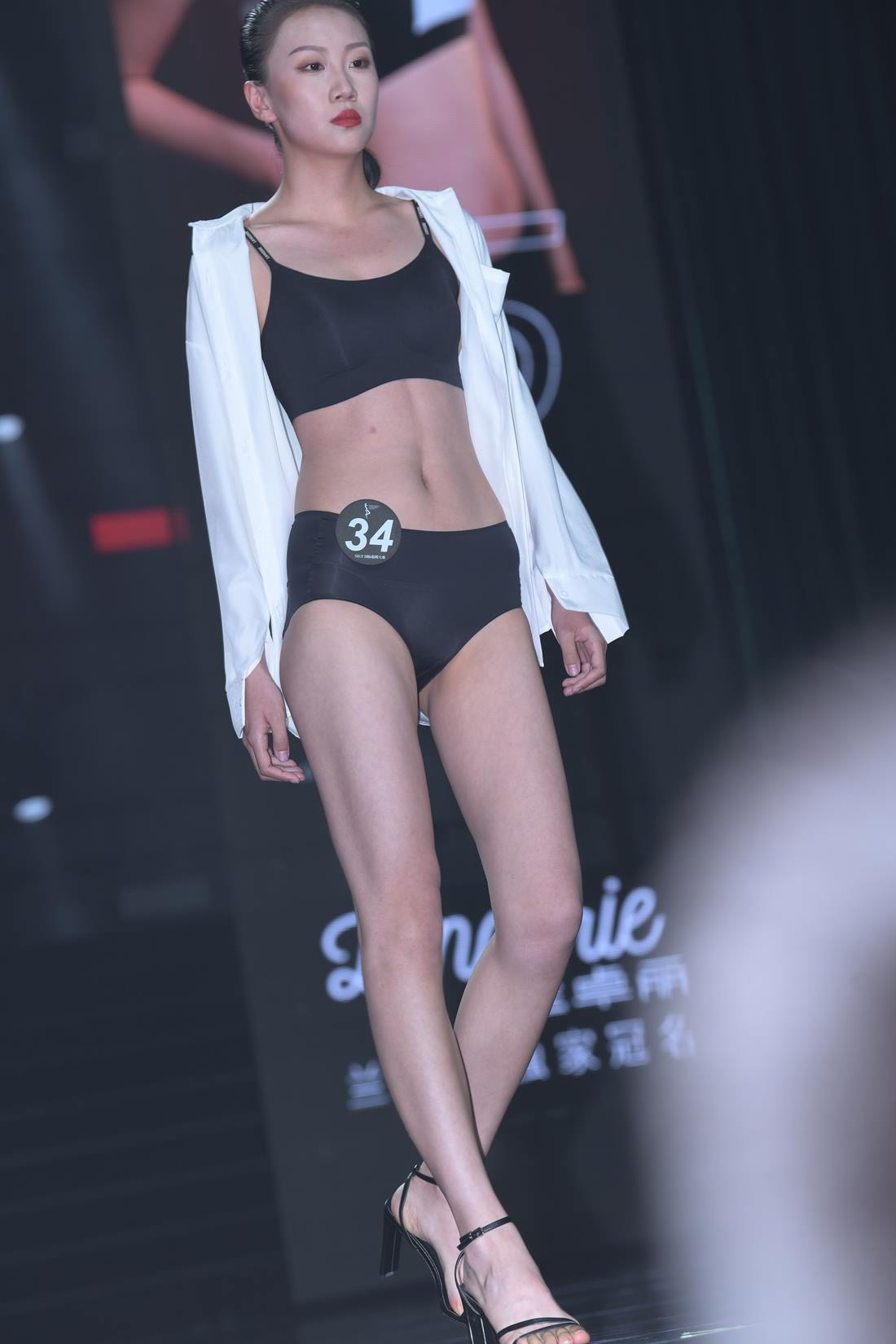 精选街拍作品 NO.5836 活力青春[172P/222MB]