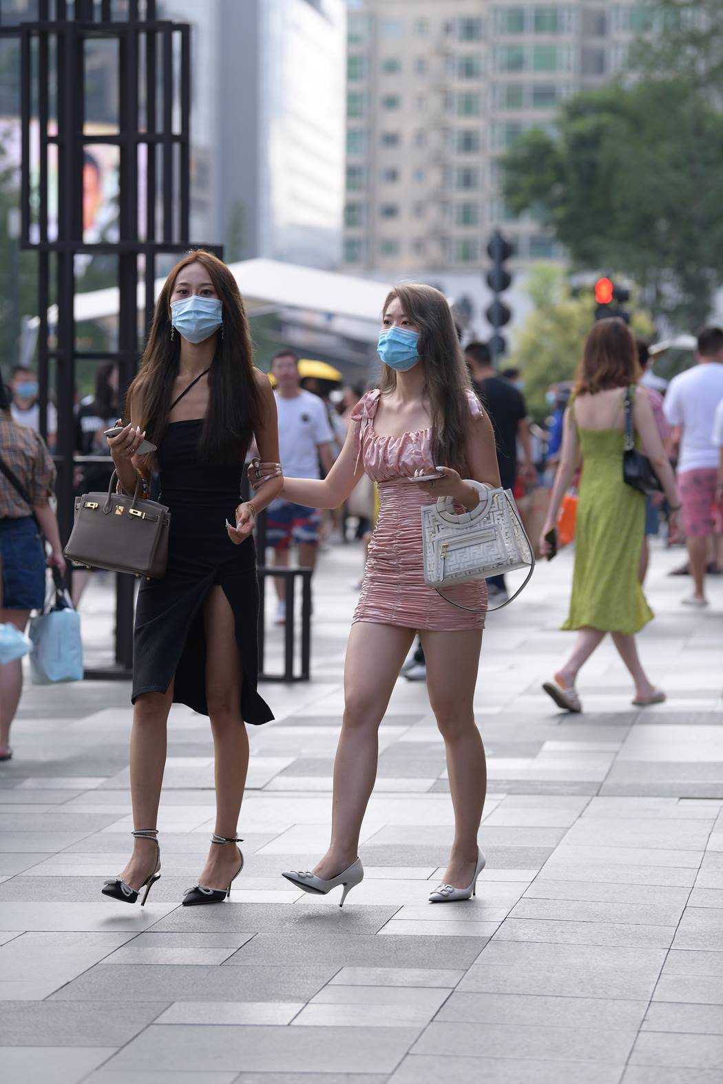 精选街拍作品 NO.5852 温婉裙装[77P/181MB]