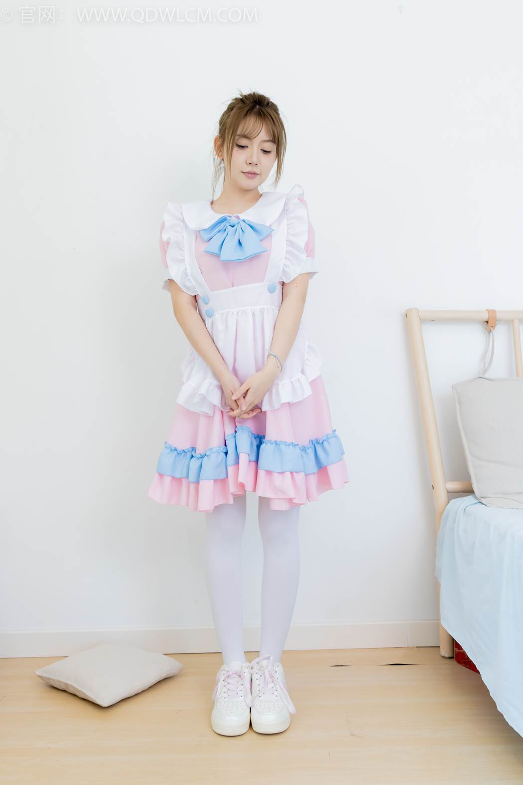 物恋传媒 NO.2416 小曦-板鞋、厚白丝、女仆装[160P/1V/3.41GB]