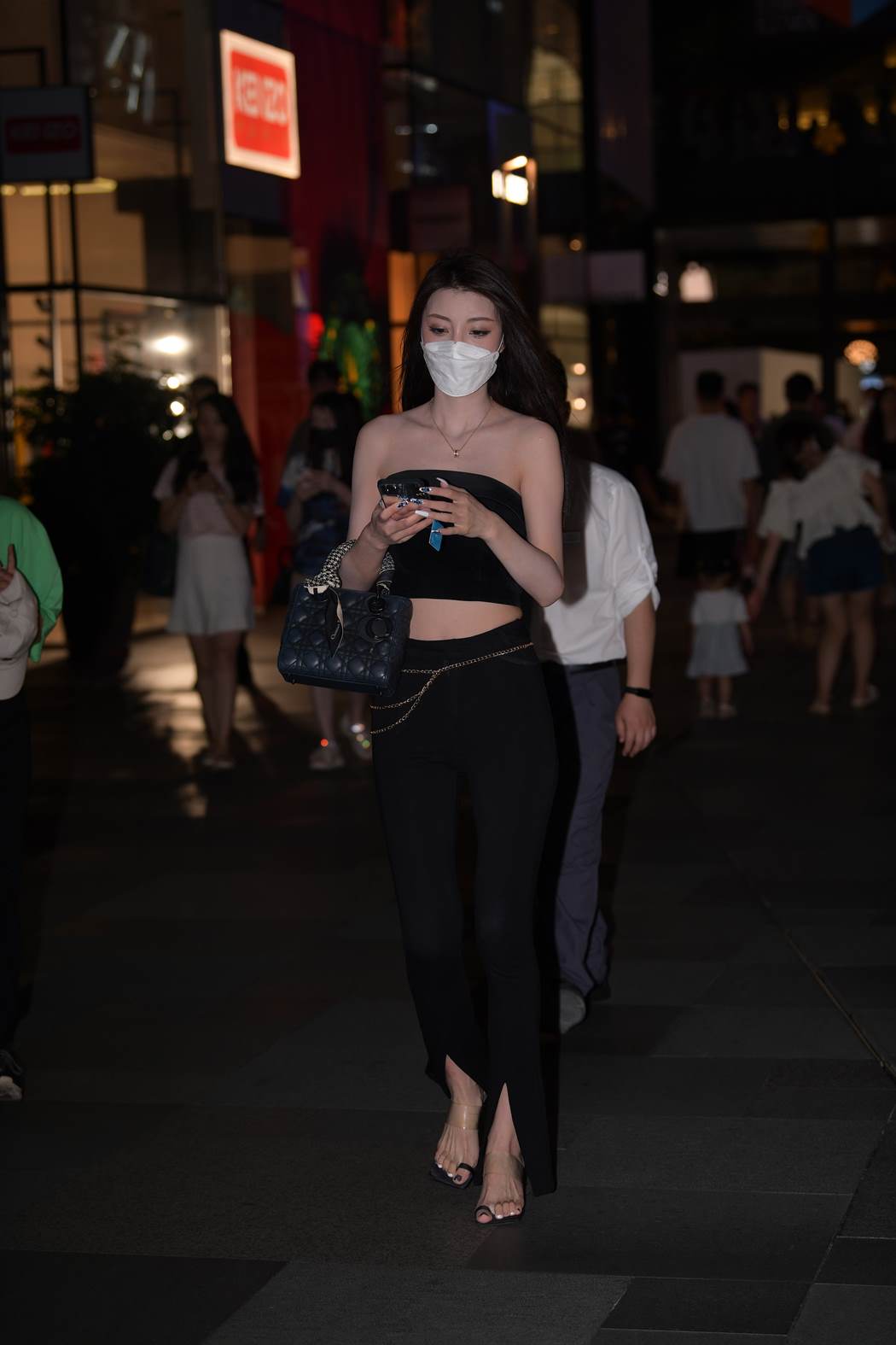 精选街拍作品 NO.5891 修身黑色系[59P/117MB]