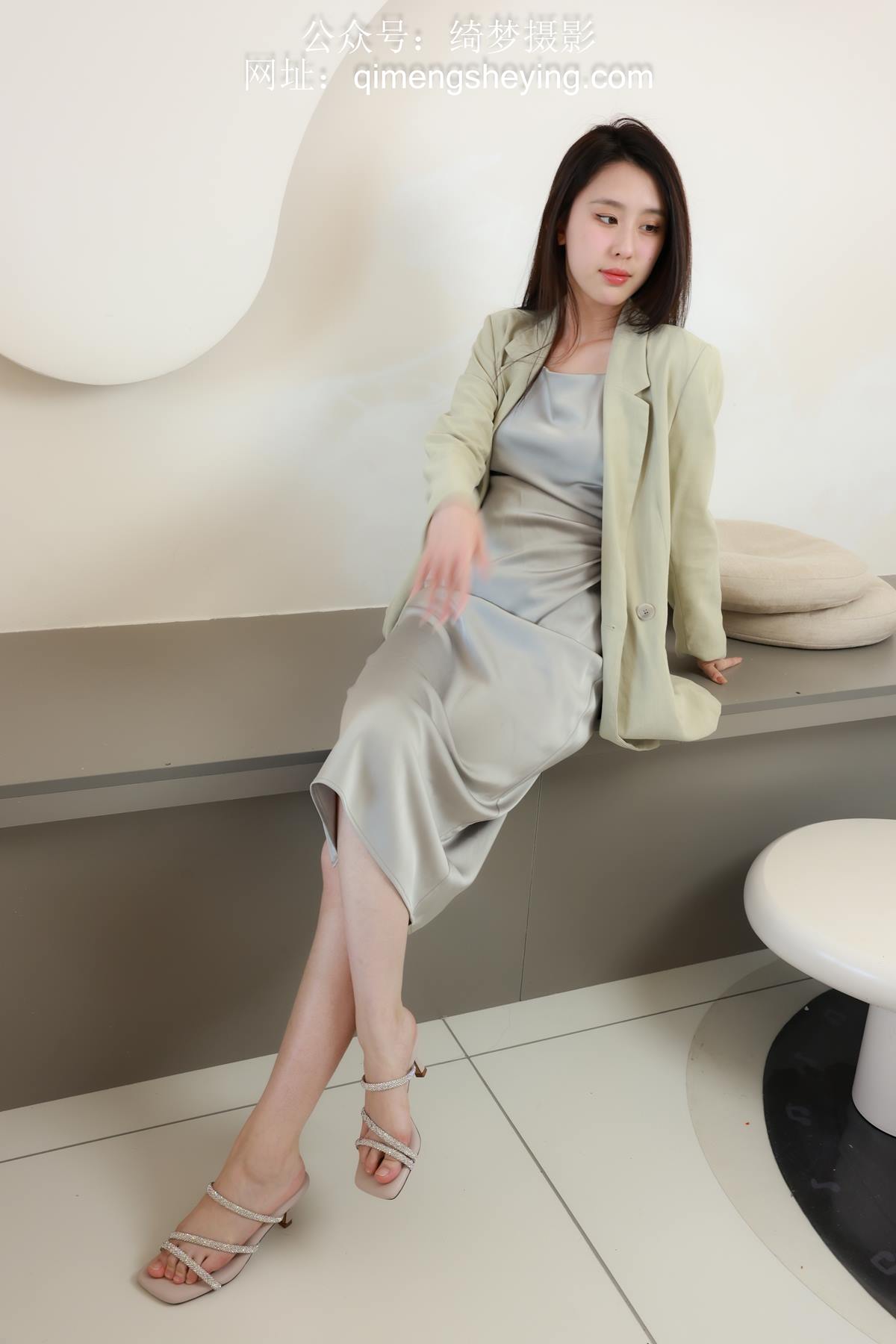 绮梦摄影 2024.09.22 NO.030 yaya 珍藏无修无水印版[594P/2V/14.1GB]