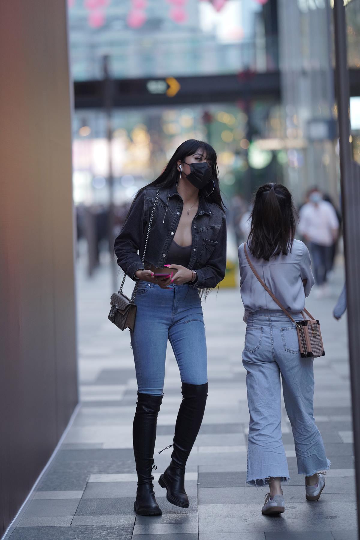 精选街拍作品 NO.5827 长靴牛仔[33P/106MB]