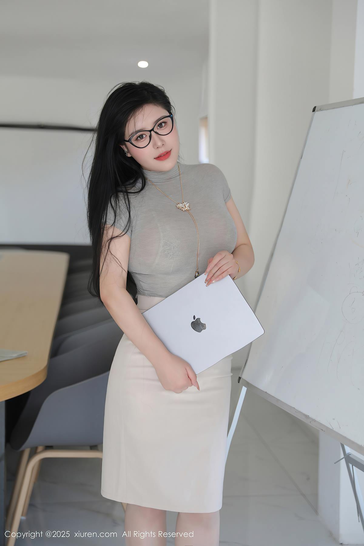 [Xiuren秀人网]2025.07.01 NO.10488 王婉悠Queen[80+1P/714MB]